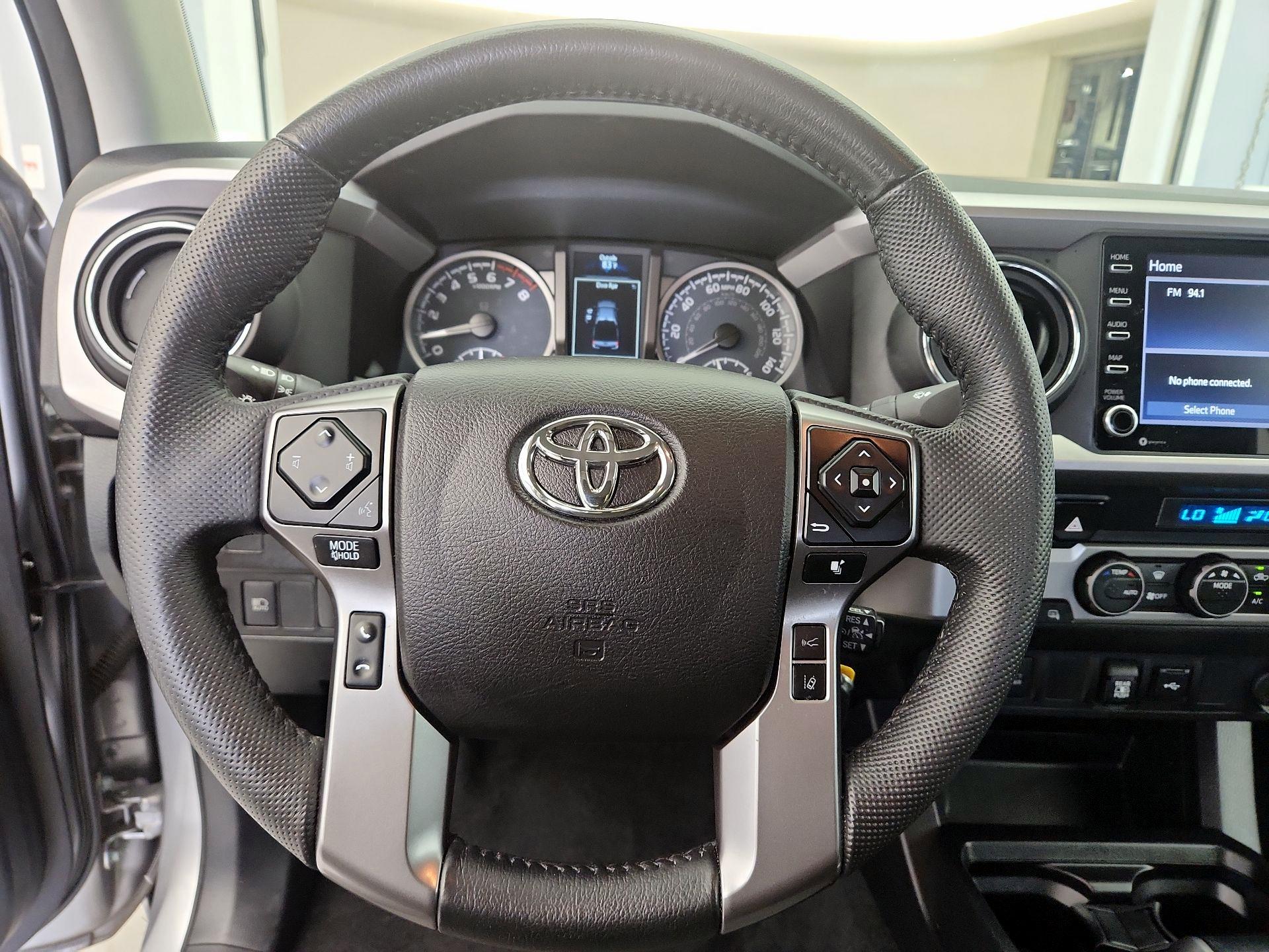 Thumbnail: 2021 Toyota Tacoma - 10