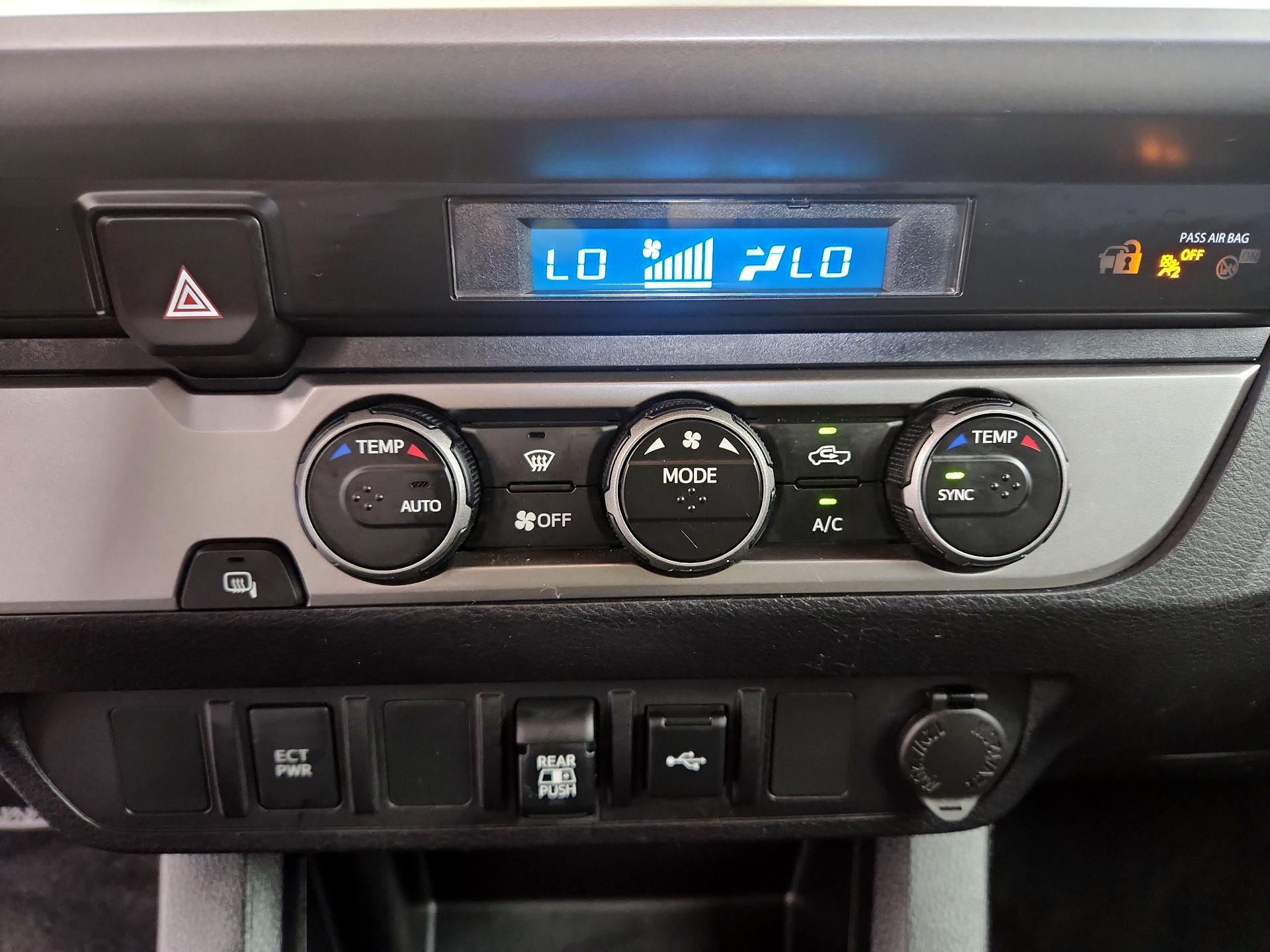 Thumbnail: 2021 Toyota Tacoma - 16