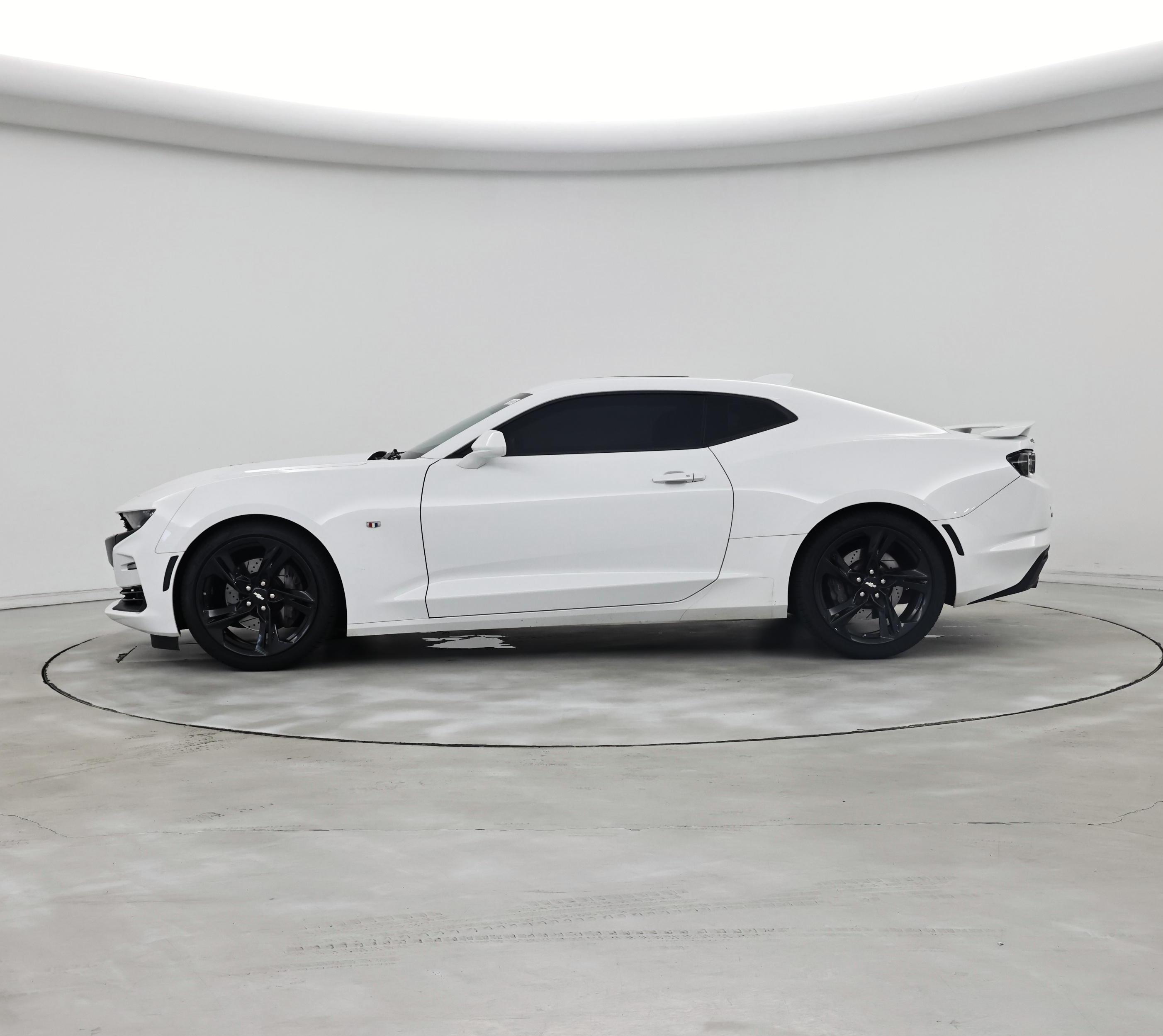 Thumbnail: 2019 Chevrolet Camaro - 3