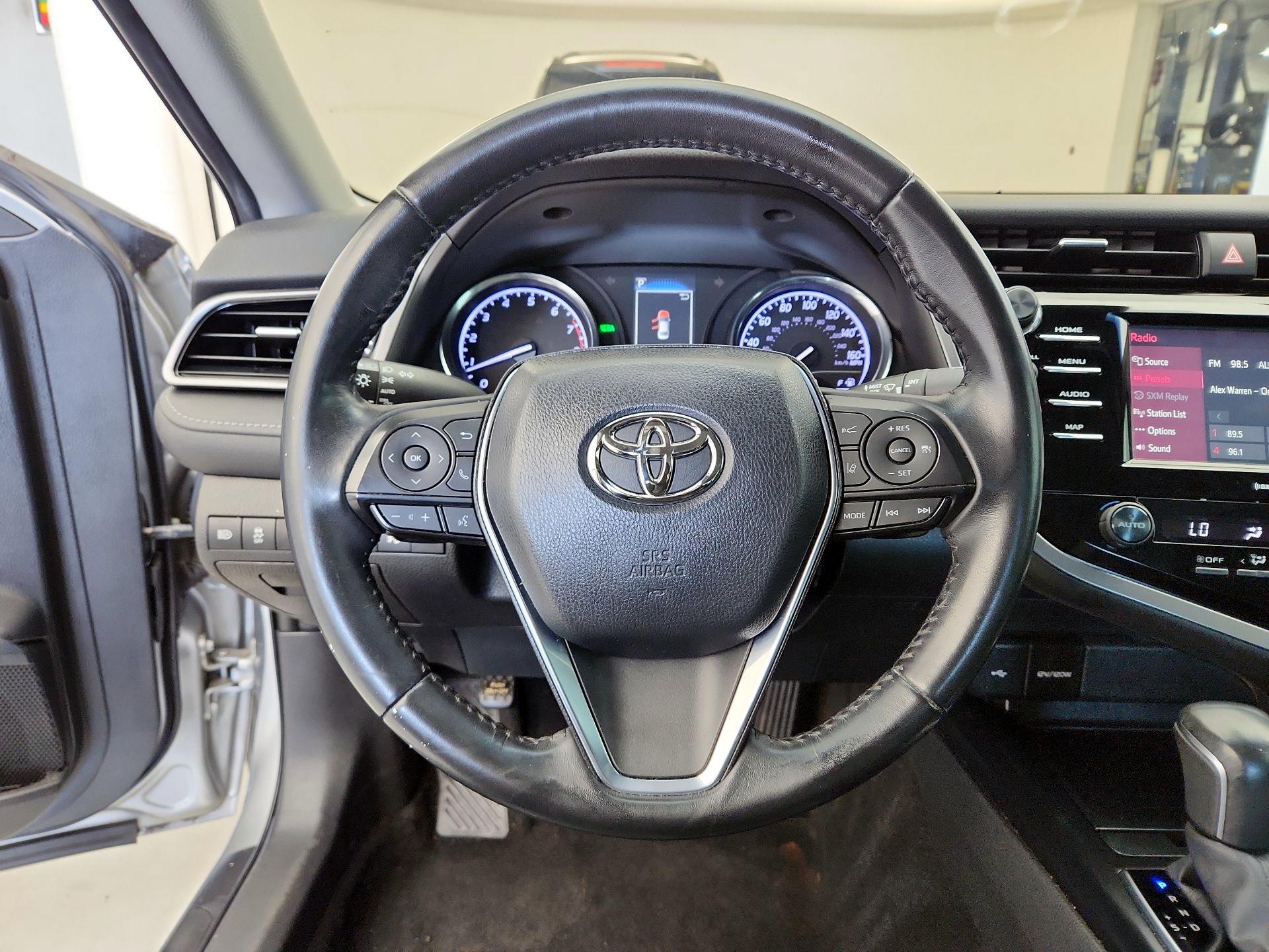 Thumbnail: 2020 Toyota Camry - 10