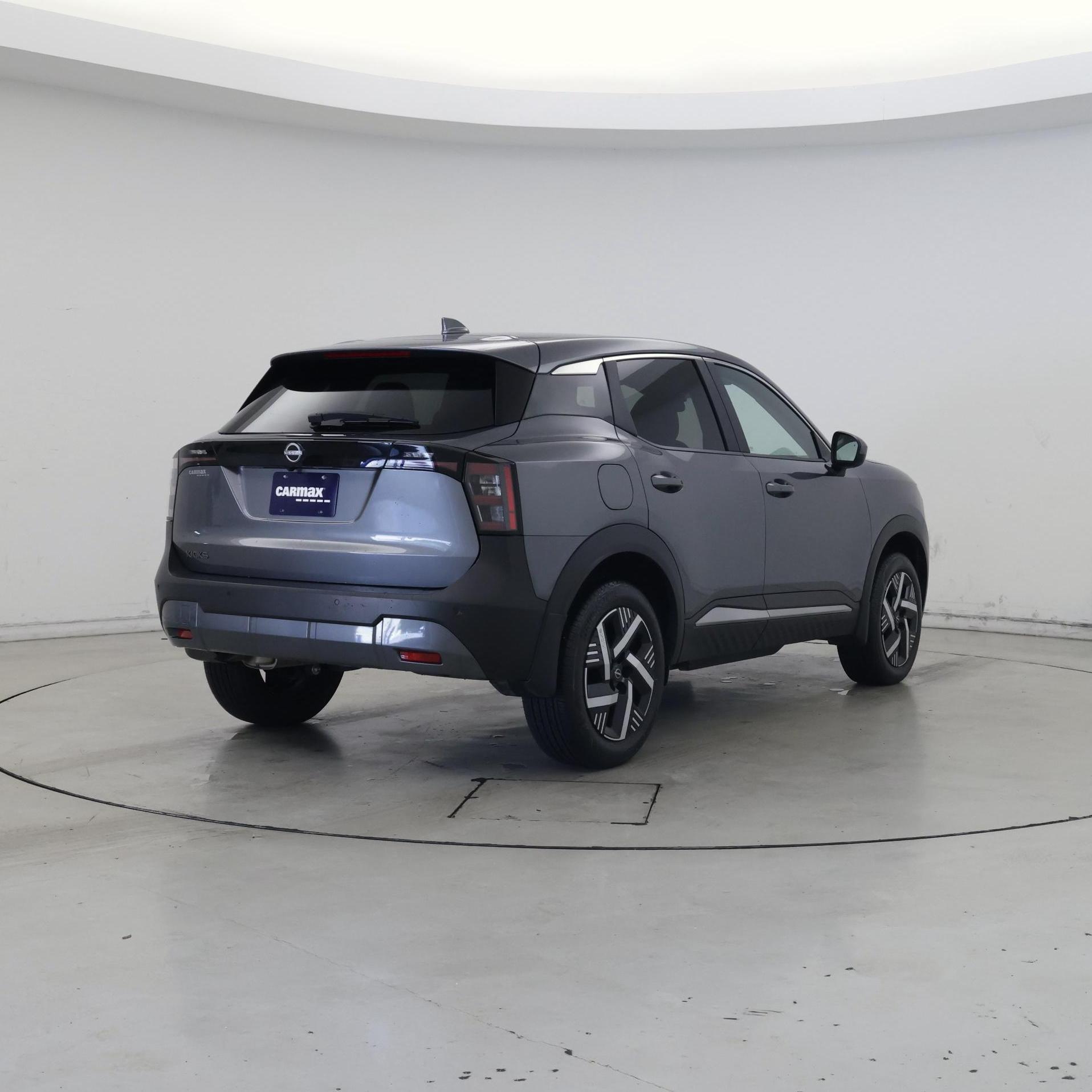 Thumbnail: 2025 Nissan Kicks - 8