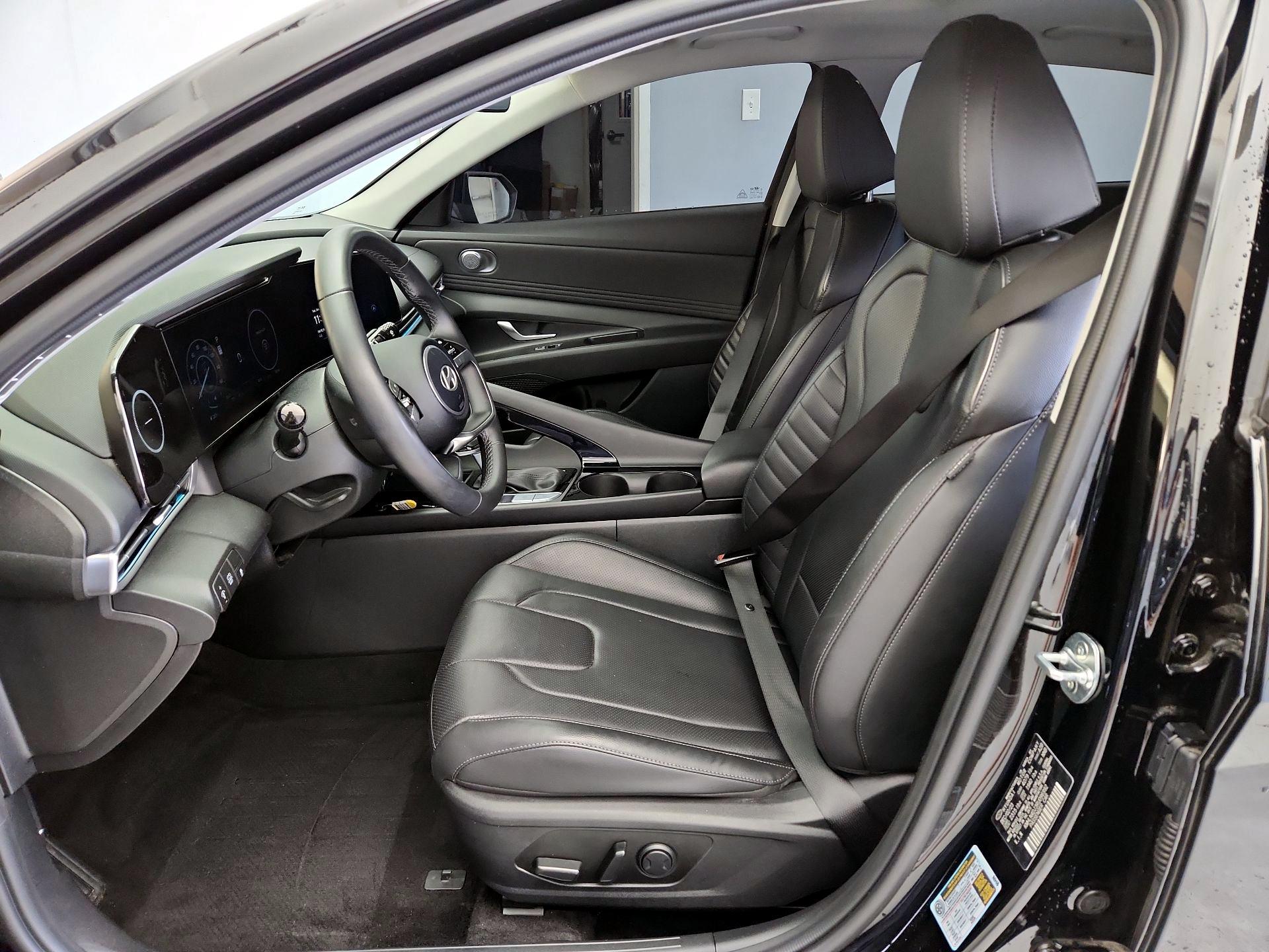 Thumbnail: 2024 Hyundai Elantra - 11