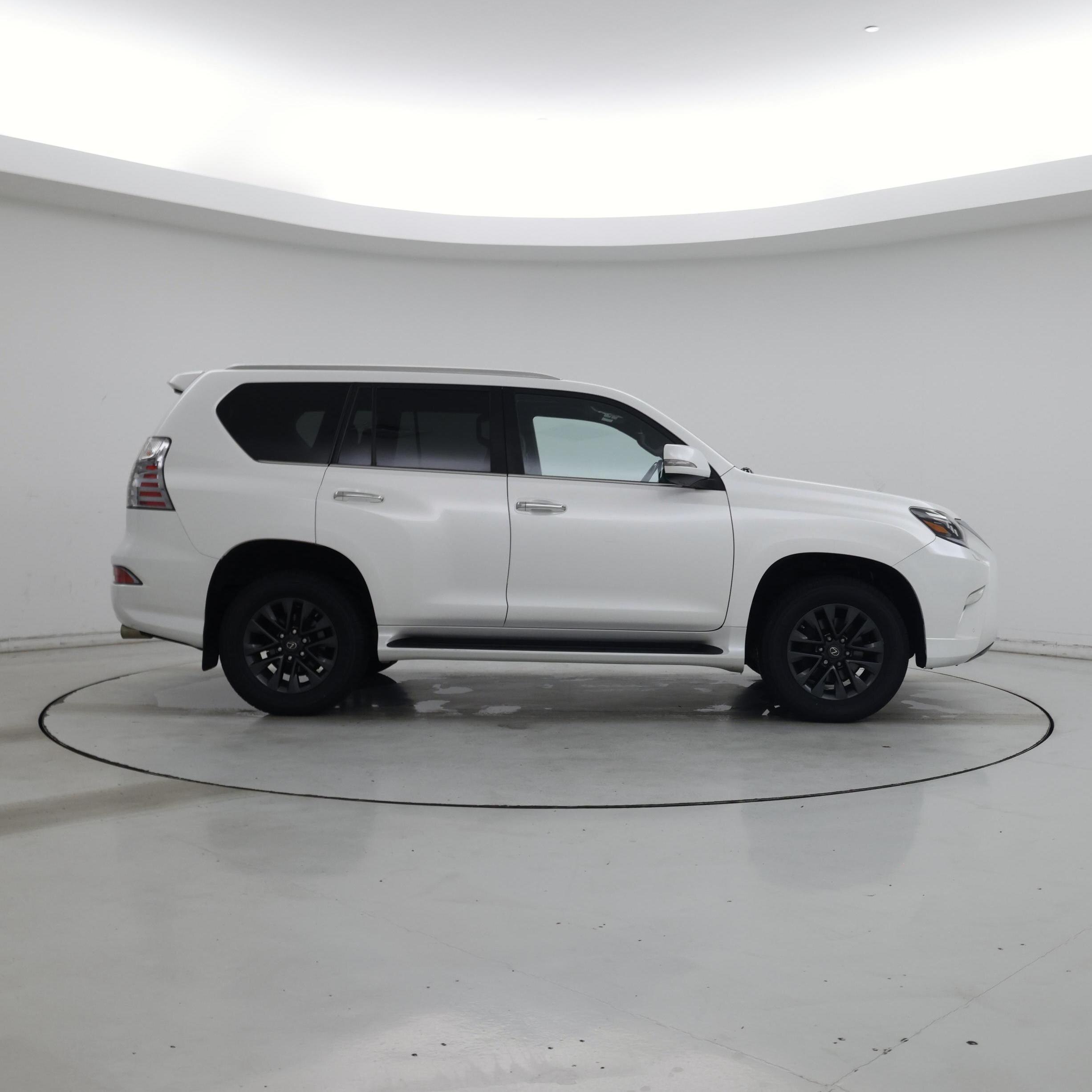 Thumbnail: 2023 Lexus GX - 7