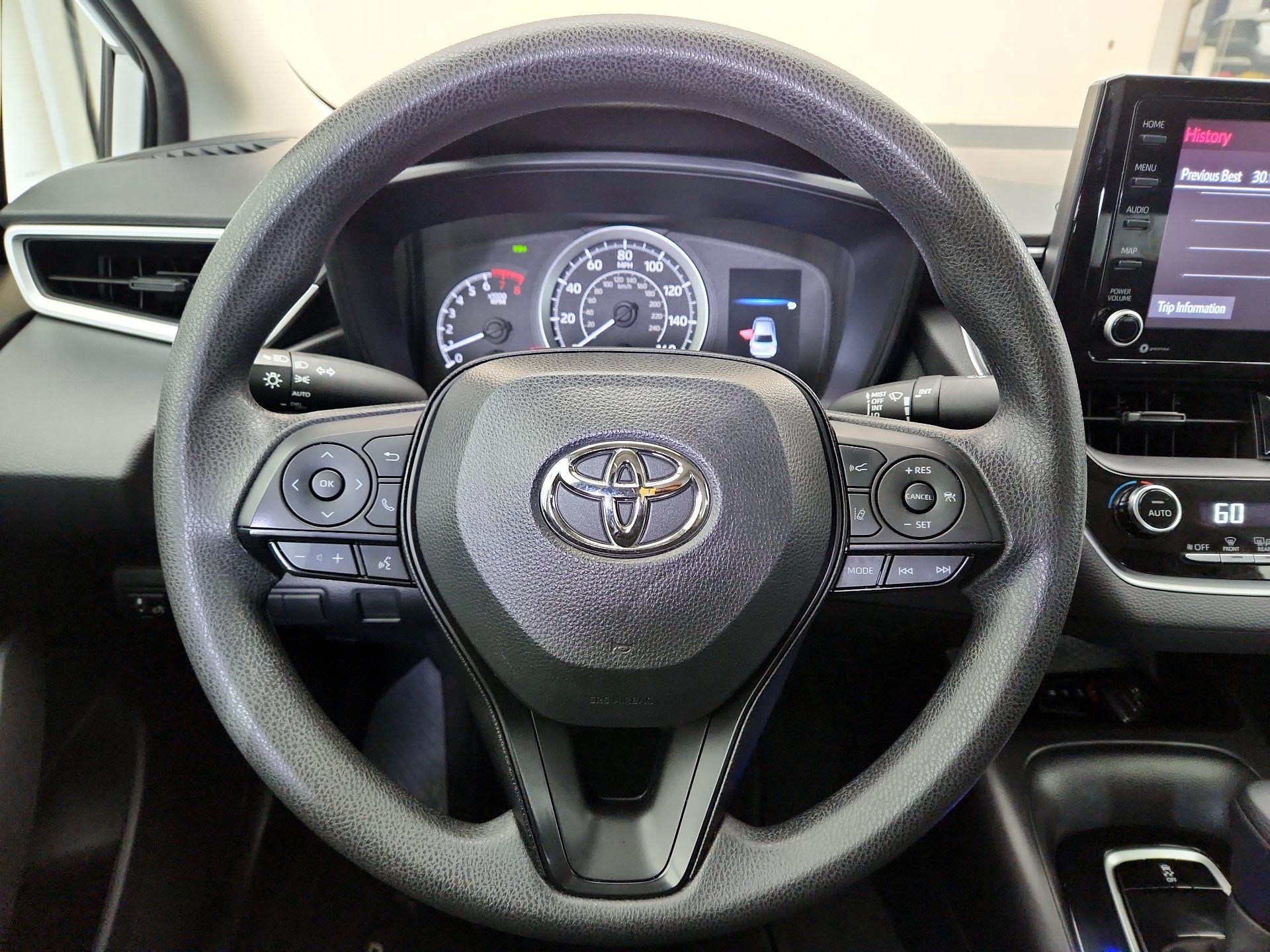 Thumbnail: 2022 Toyota Corolla - 10