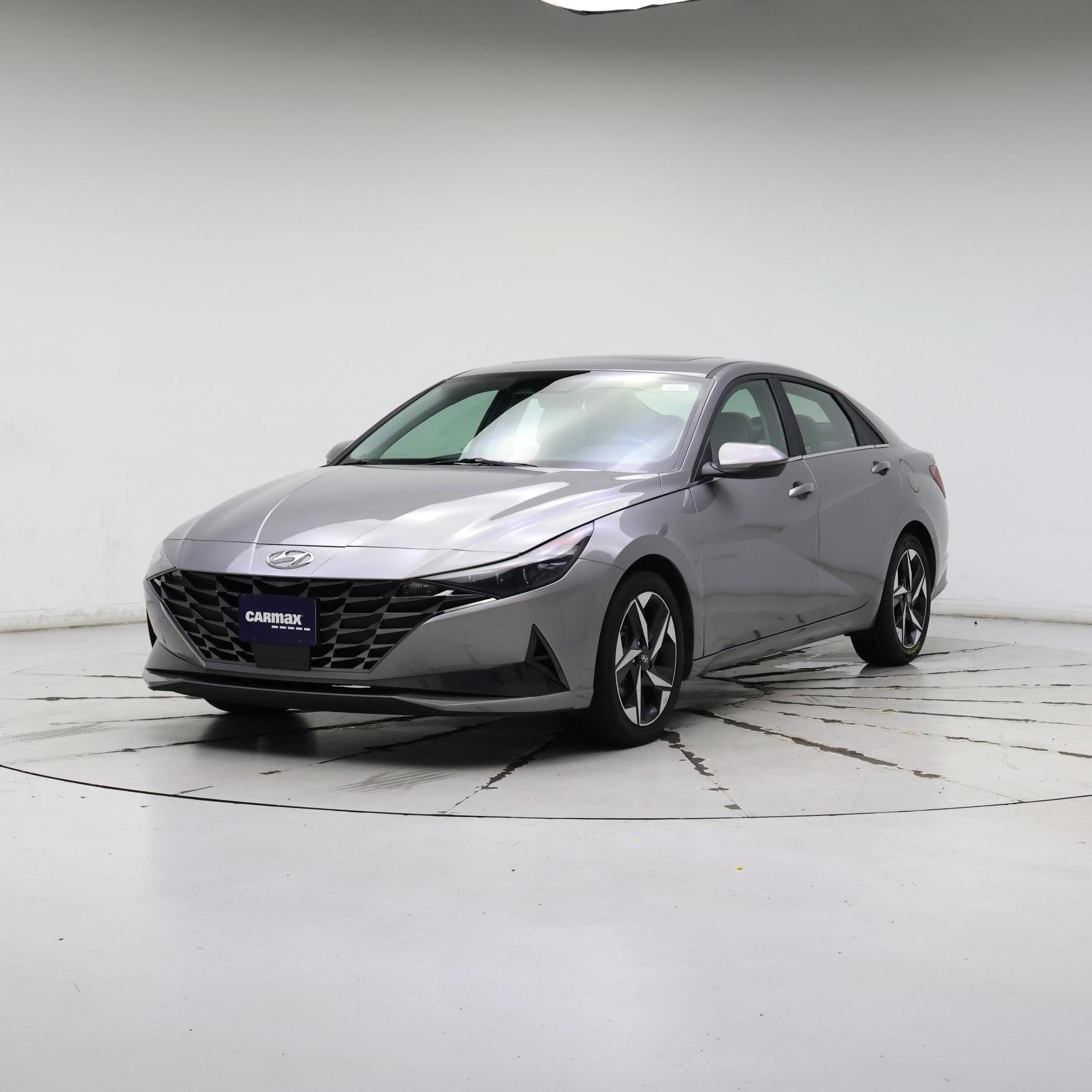 Thumbnail: 2022 Hyundai Elantra - 4