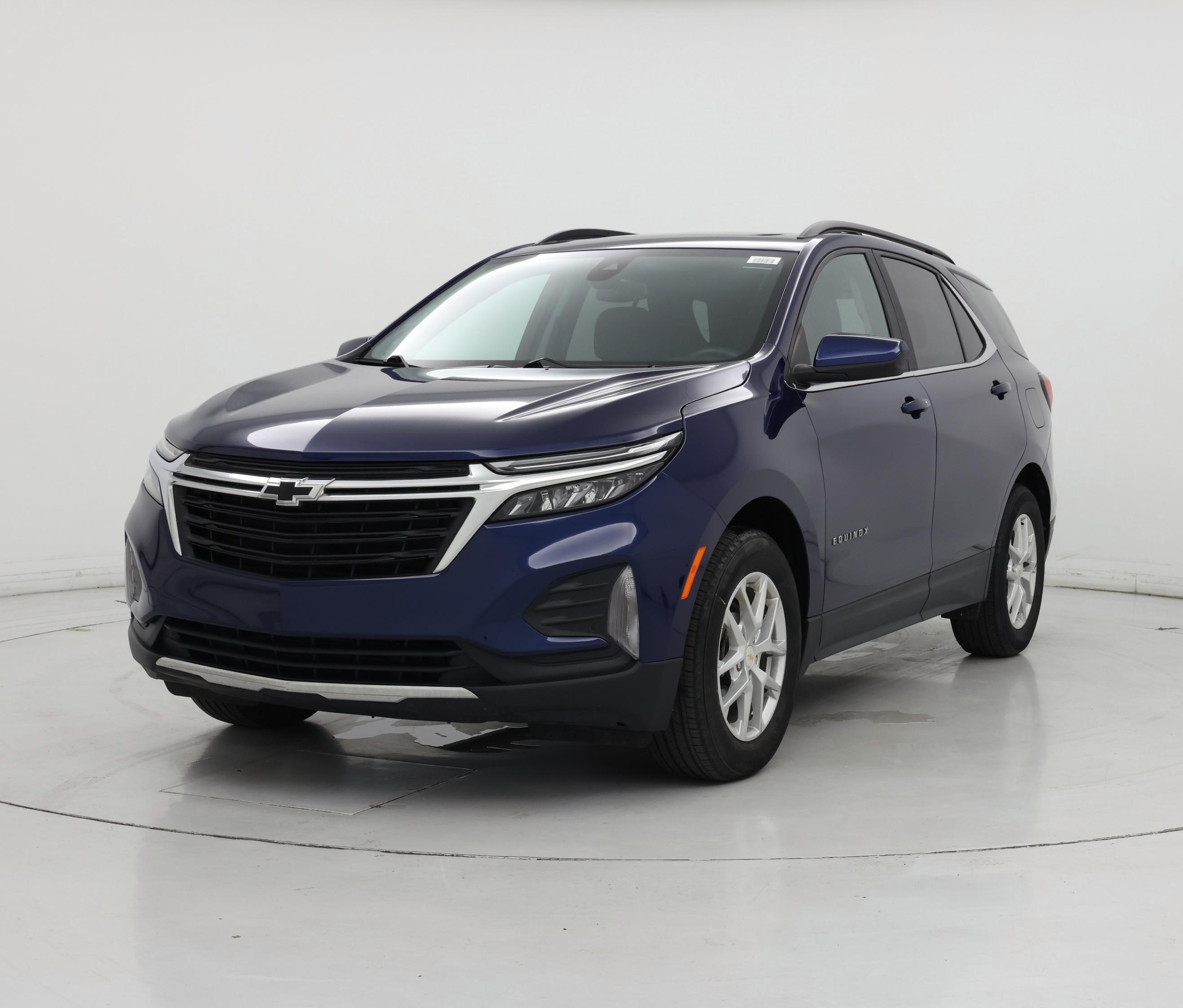 Thumbnail: 2022 Chevrolet Equinox - 4