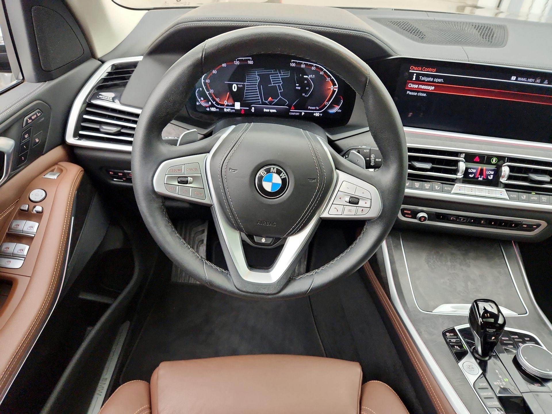 Thumbnail: 2022 BMW X7 - 10