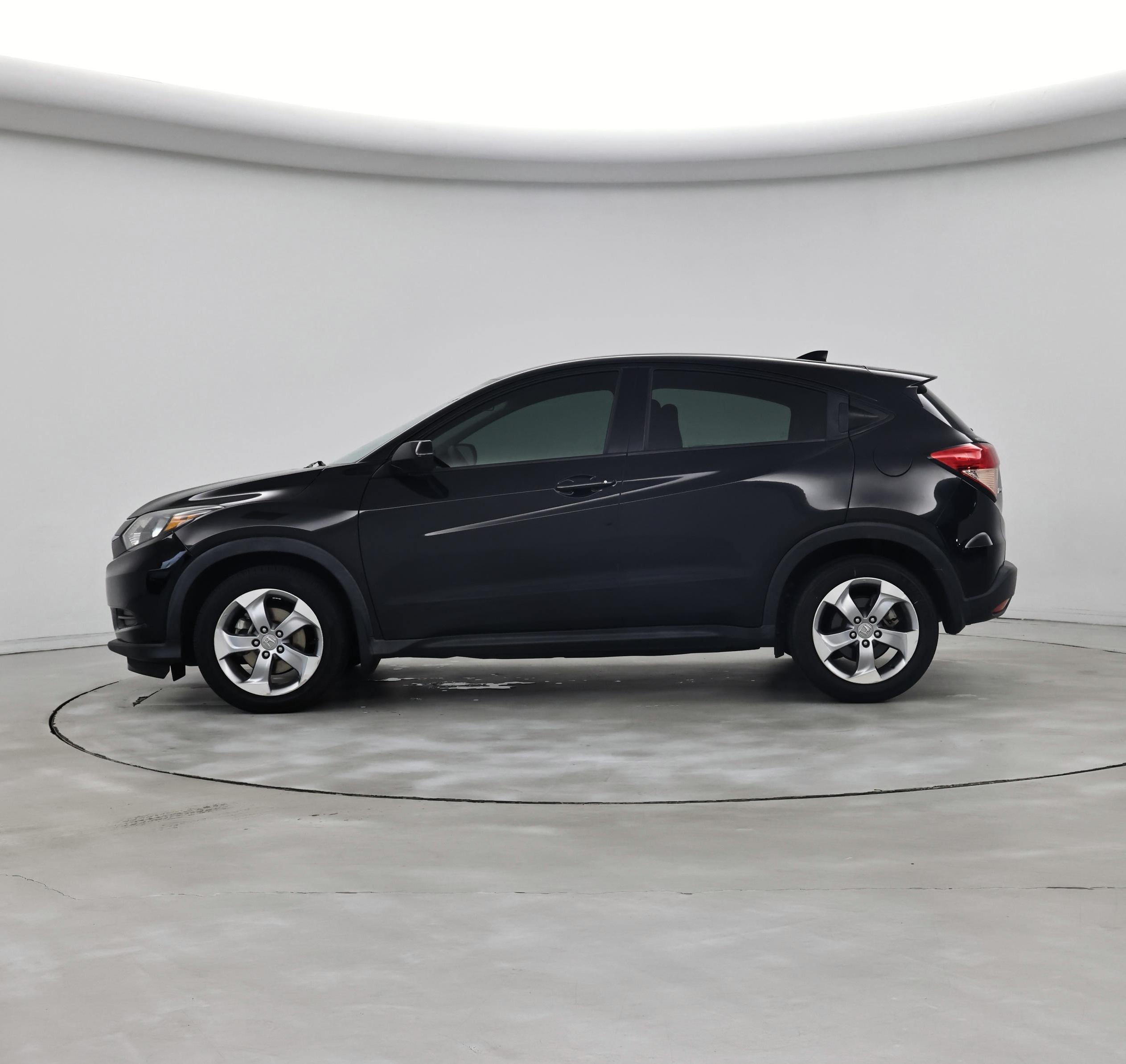 Thumbnail: 2018 Honda HR-V - 3