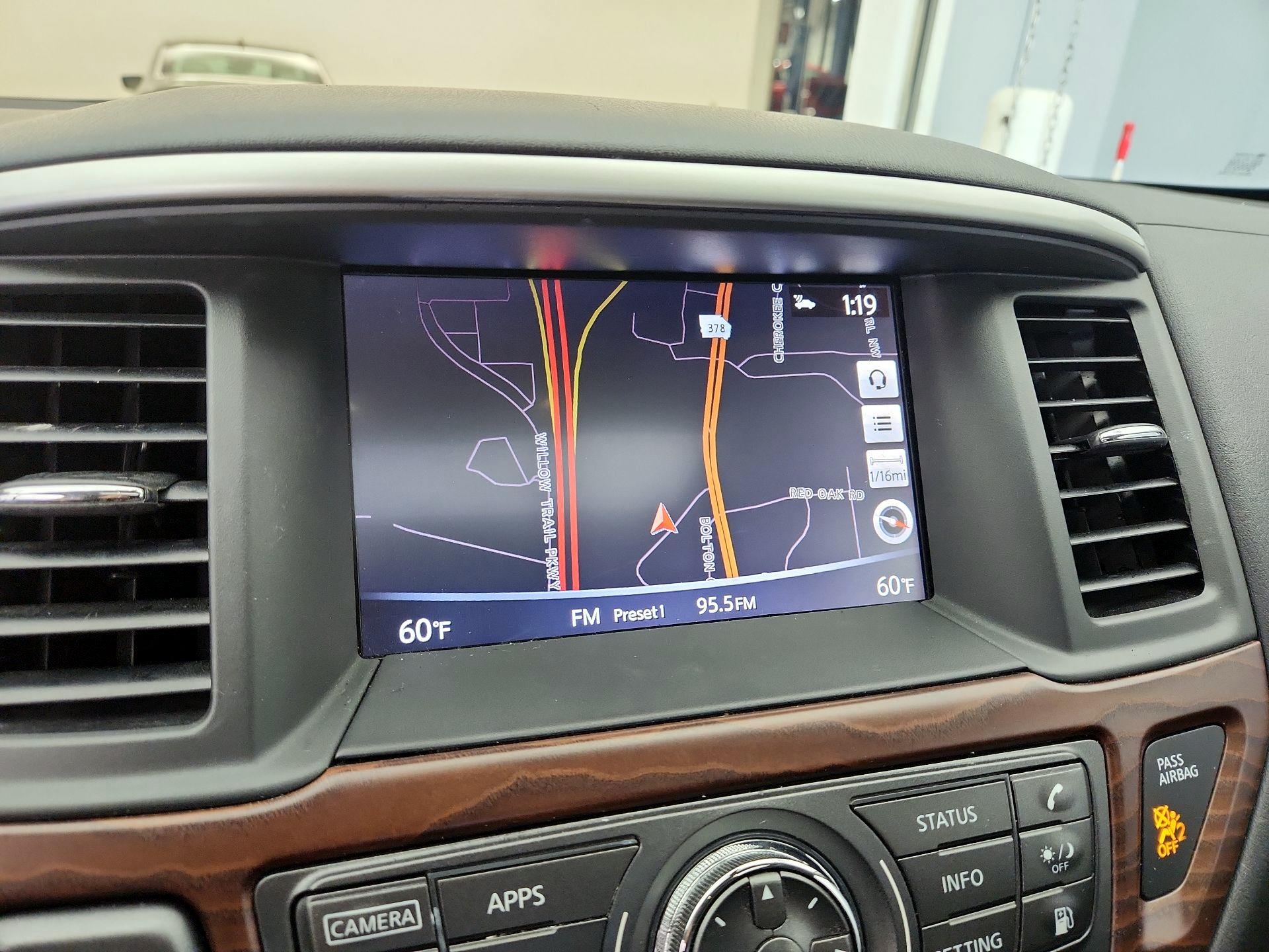 Thumbnail: 2018 Nissan Pathfinder - 14