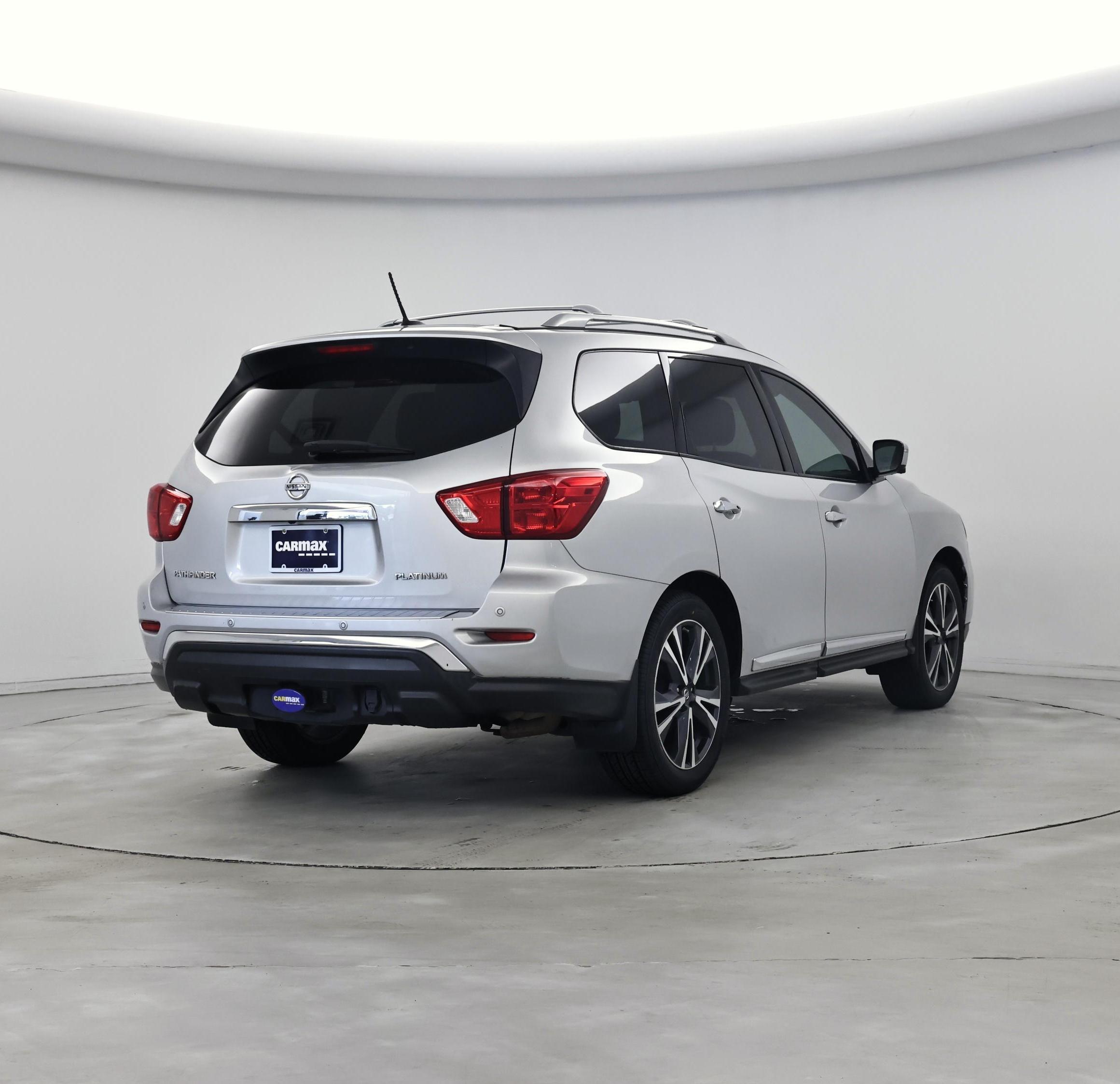 Thumbnail: 2018 Nissan Pathfinder - 8