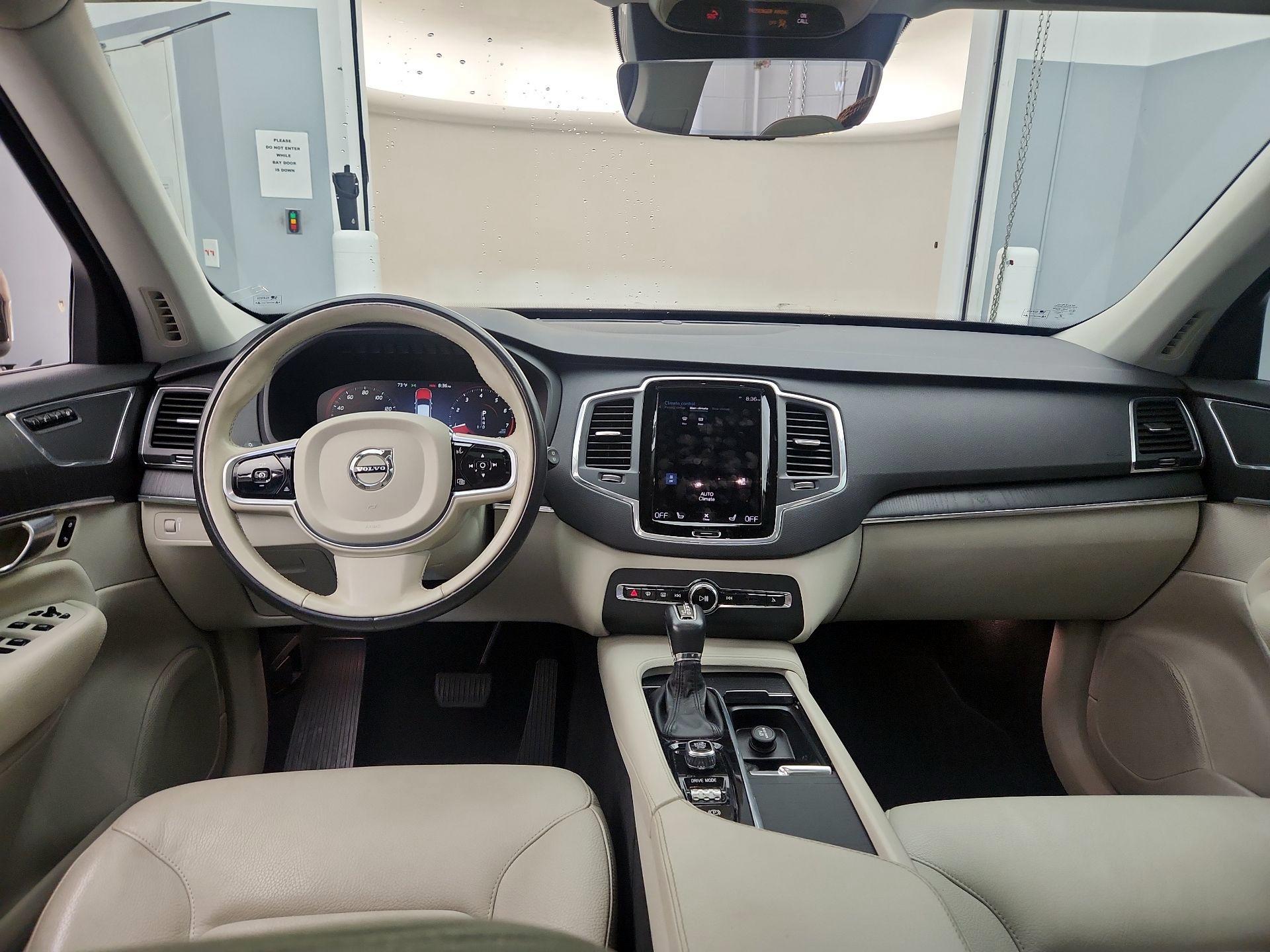 Thumbnail: 2020 Volvo XC90 - 9