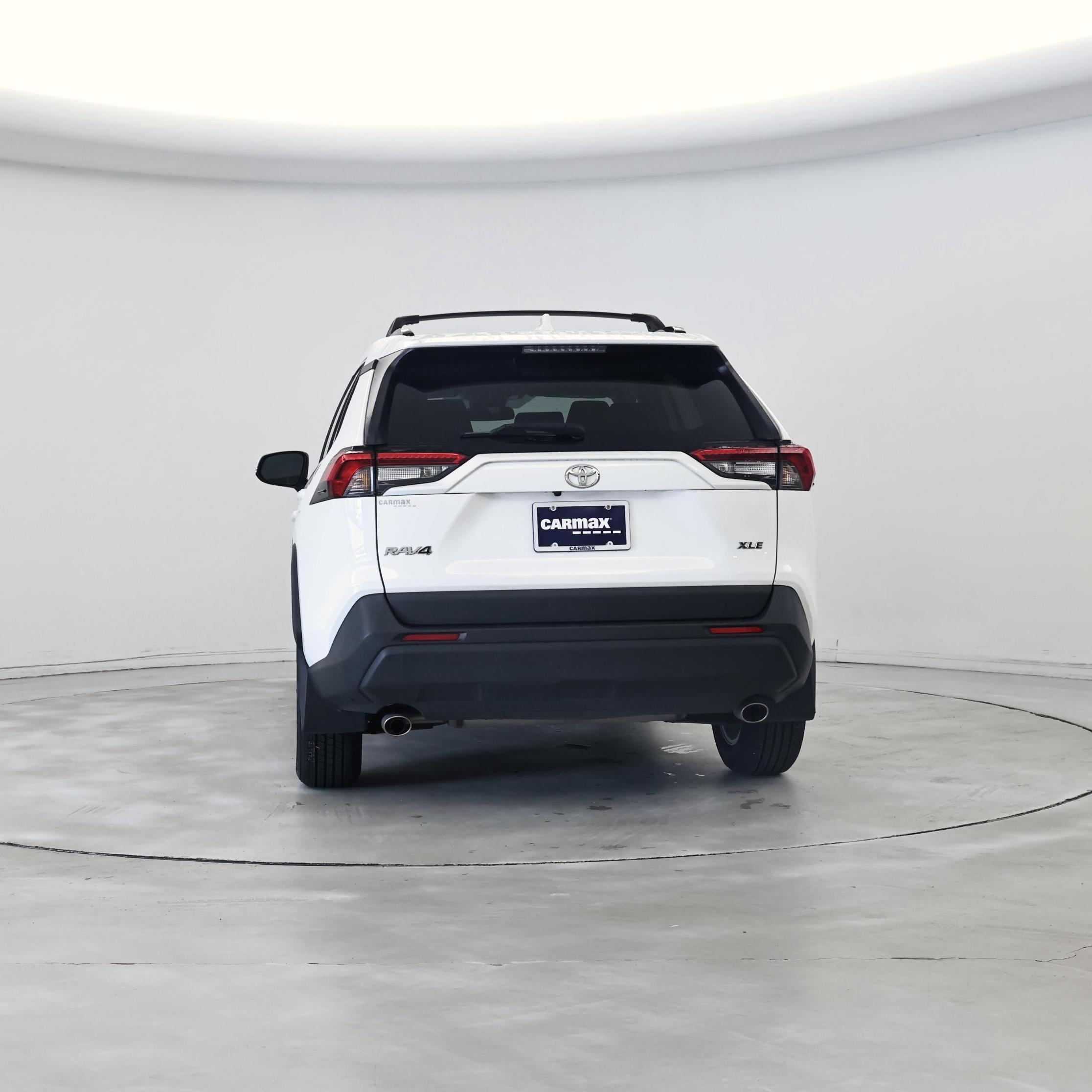Thumbnail: 2022 Toyota RAV4 - 6