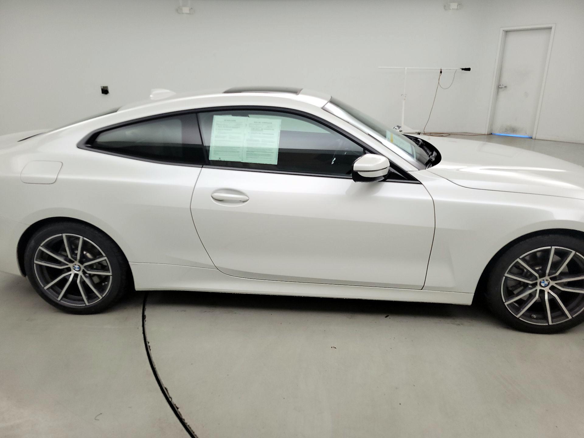 Thumbnail: 2023 BMW 4 Series - 4