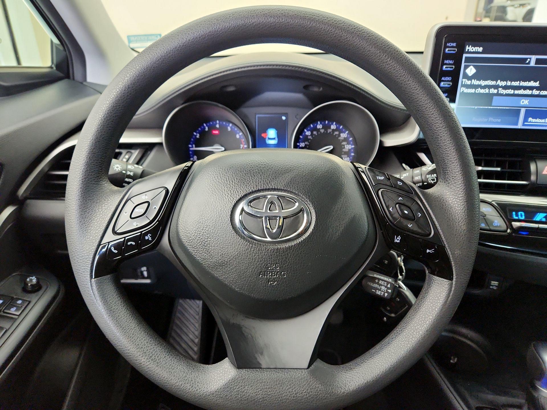 Thumbnail: 2021 Toyota C-HR - 10