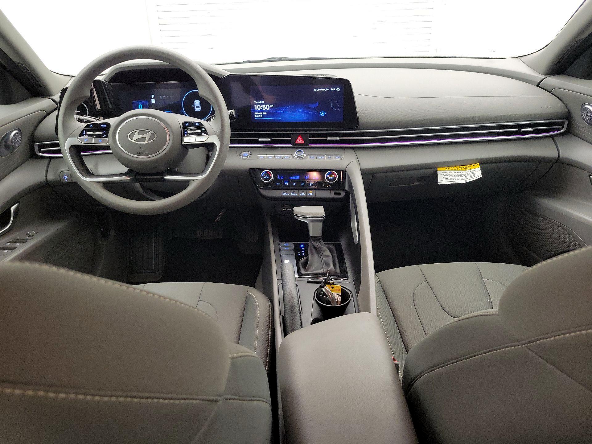 Thumbnail: 2024 Hyundai Elantra - 9