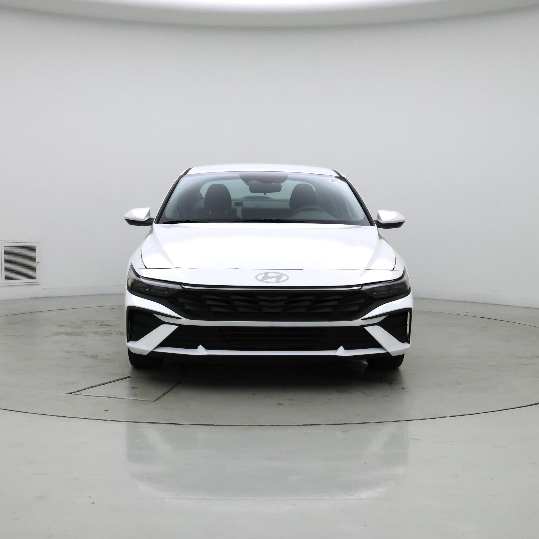 Thumbnail: 2024 Hyundai Elantra - 5