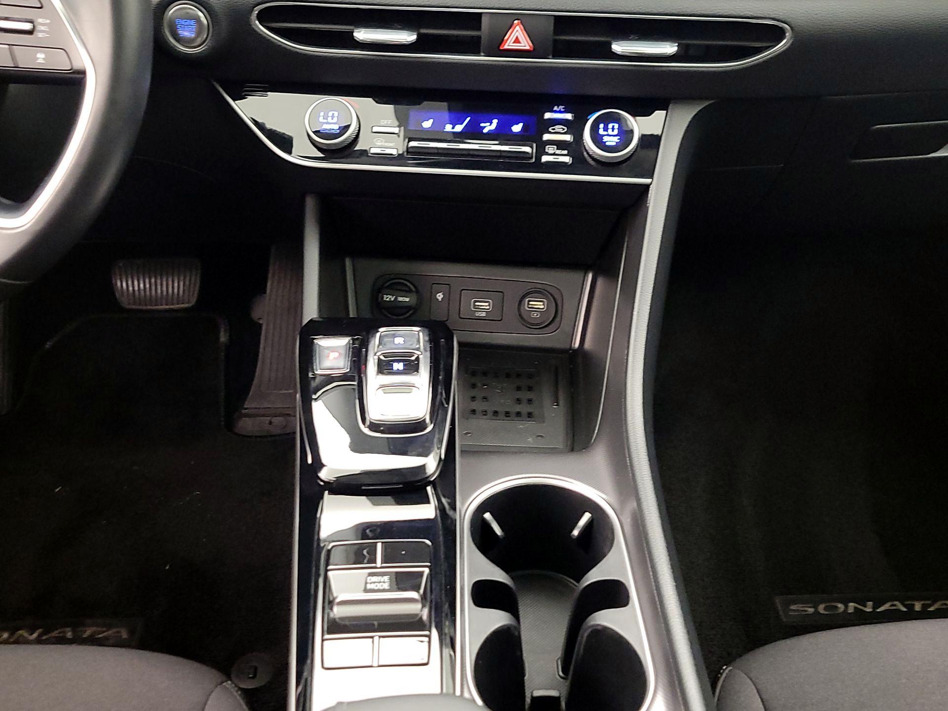 Thumbnail: 2022 Hyundai Sonata - 17