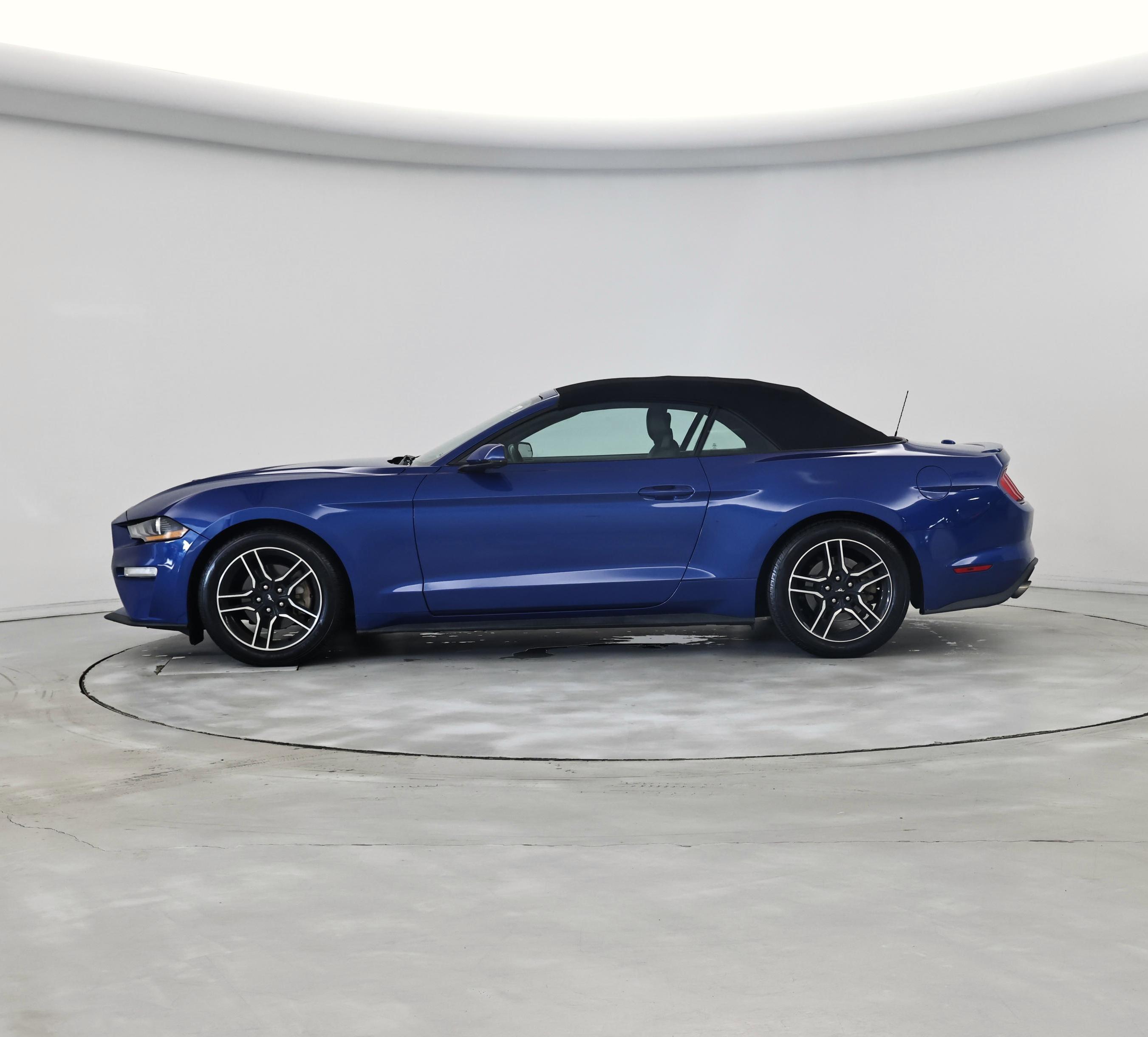 Thumbnail: 2018 Ford Mustang - 3