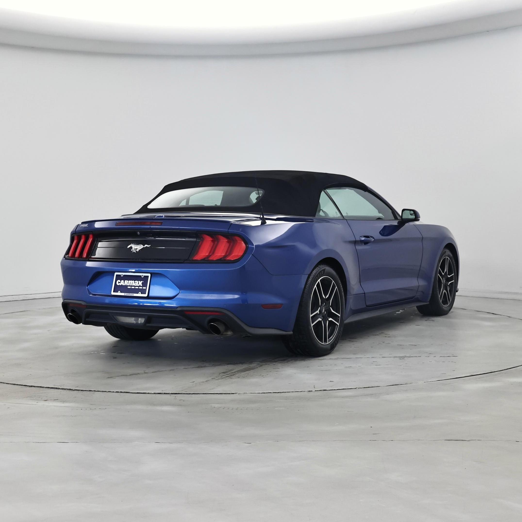 Thumbnail: 2018 Ford Mustang - 8