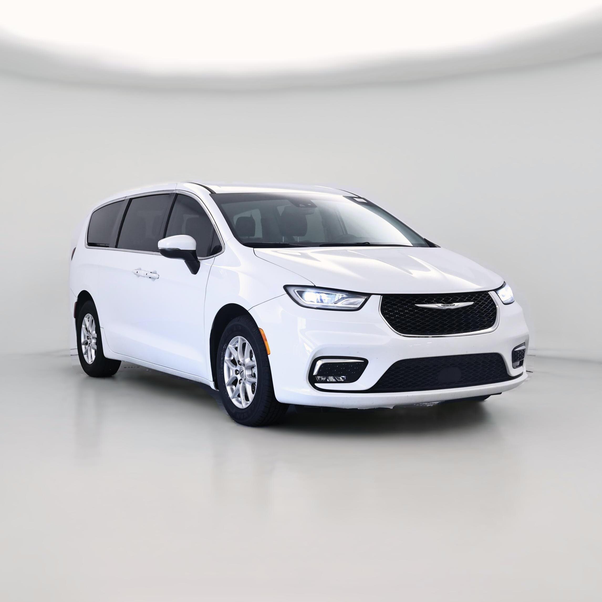 Thumbnail: 2023 Chrysler Pacifica - 1