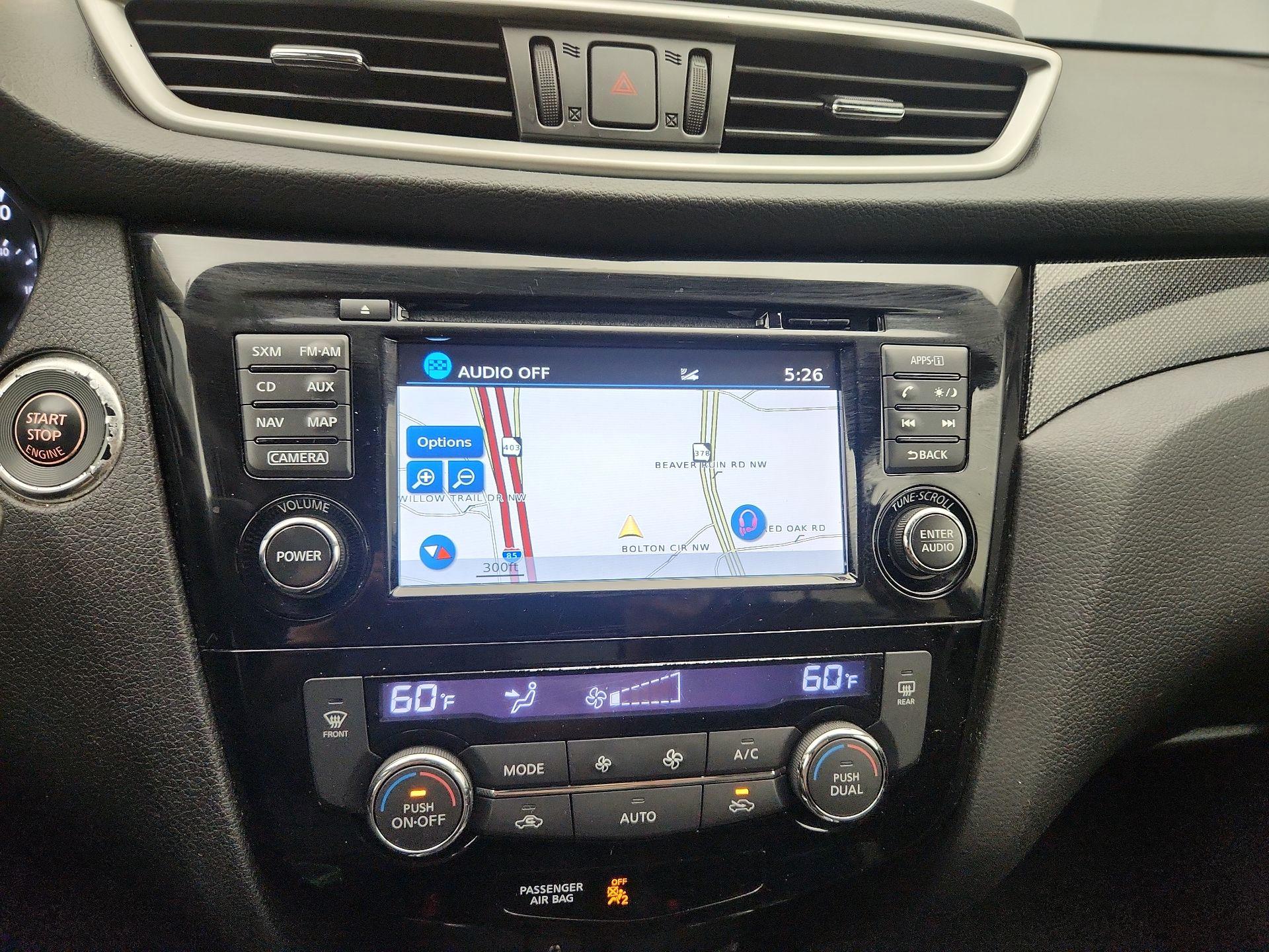 Thumbnail: 2016 Nissan Rogue - 15