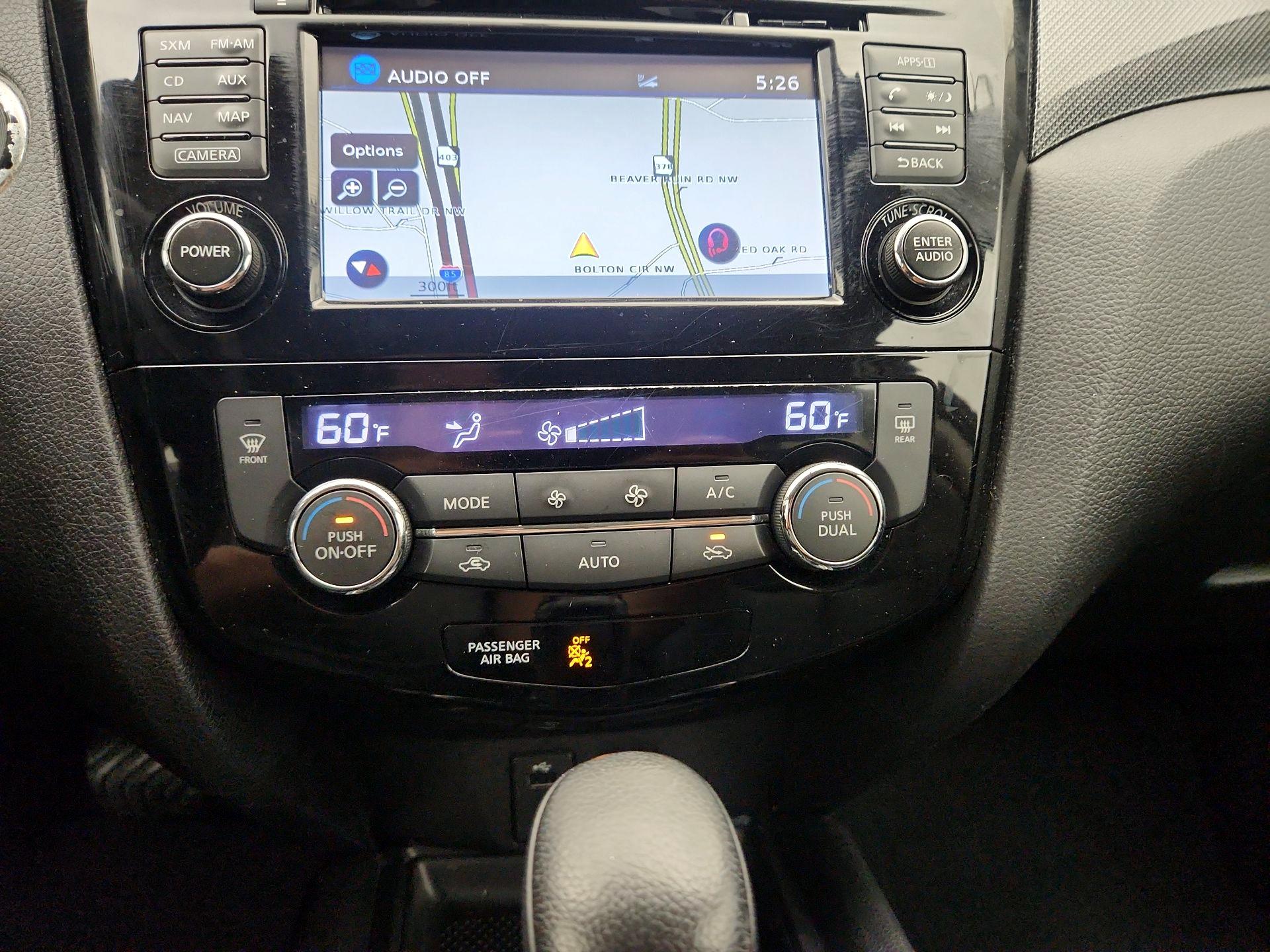 Thumbnail: 2016 Nissan Rogue - 16