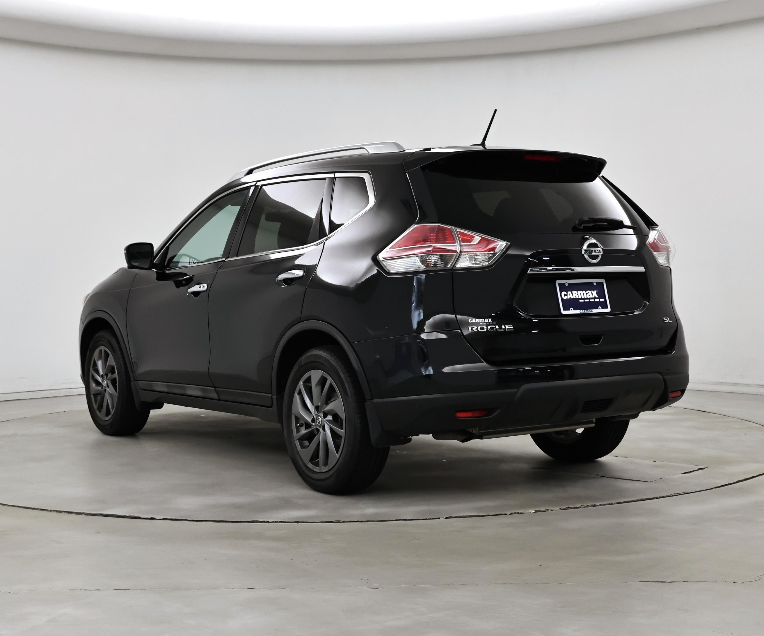 Thumbnail: 2016 Nissan Rogue - 2