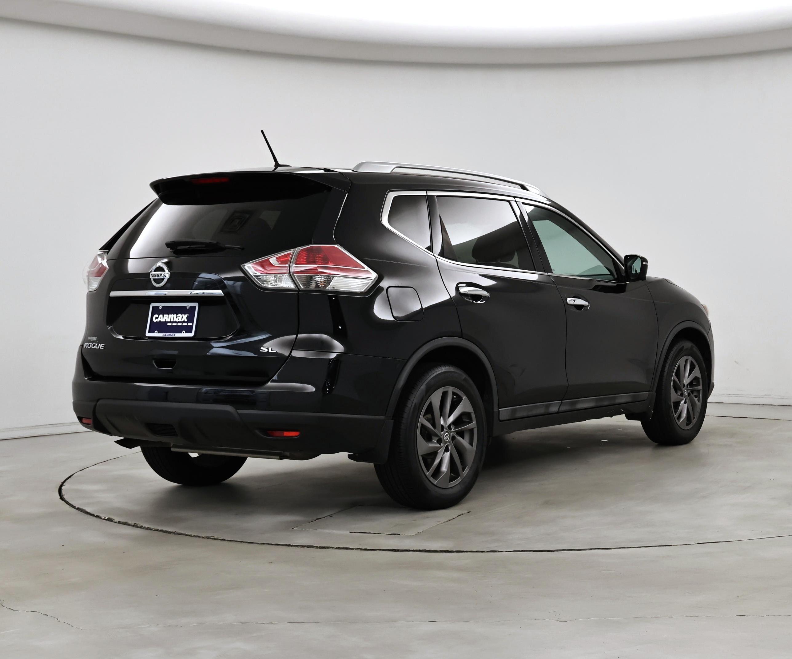 Thumbnail: 2016 Nissan Rogue - 8