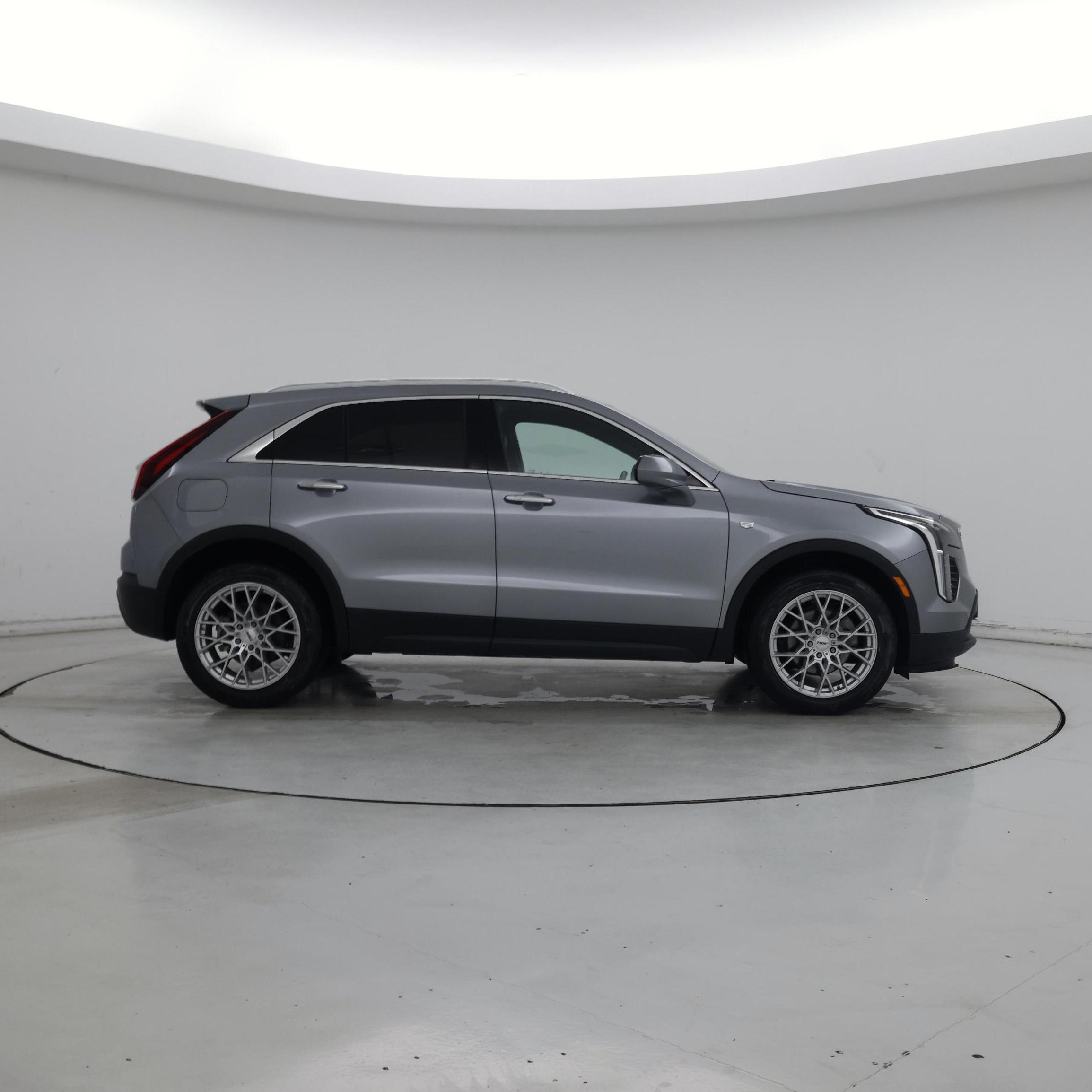 Thumbnail: 2023 Cadillac XT4 - 7