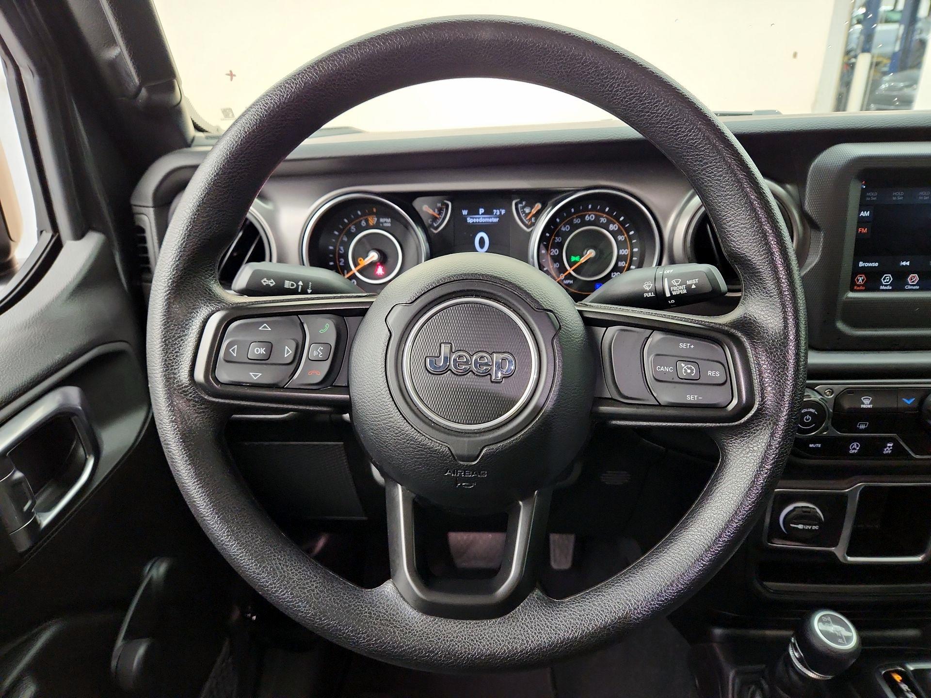 Thumbnail: 2023 Jeep Gladiator - 10