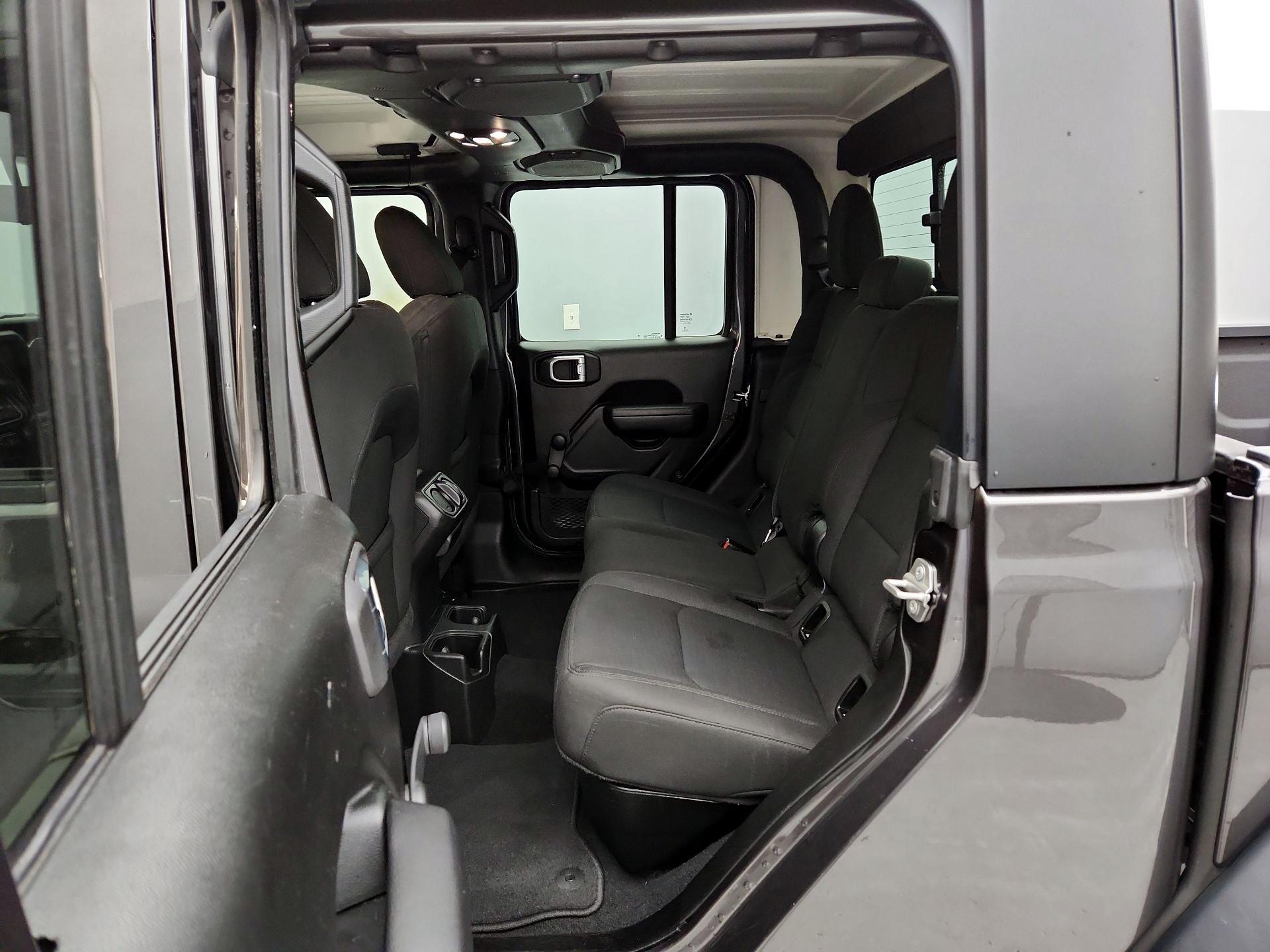 Thumbnail: 2023 Jeep Gladiator - 19