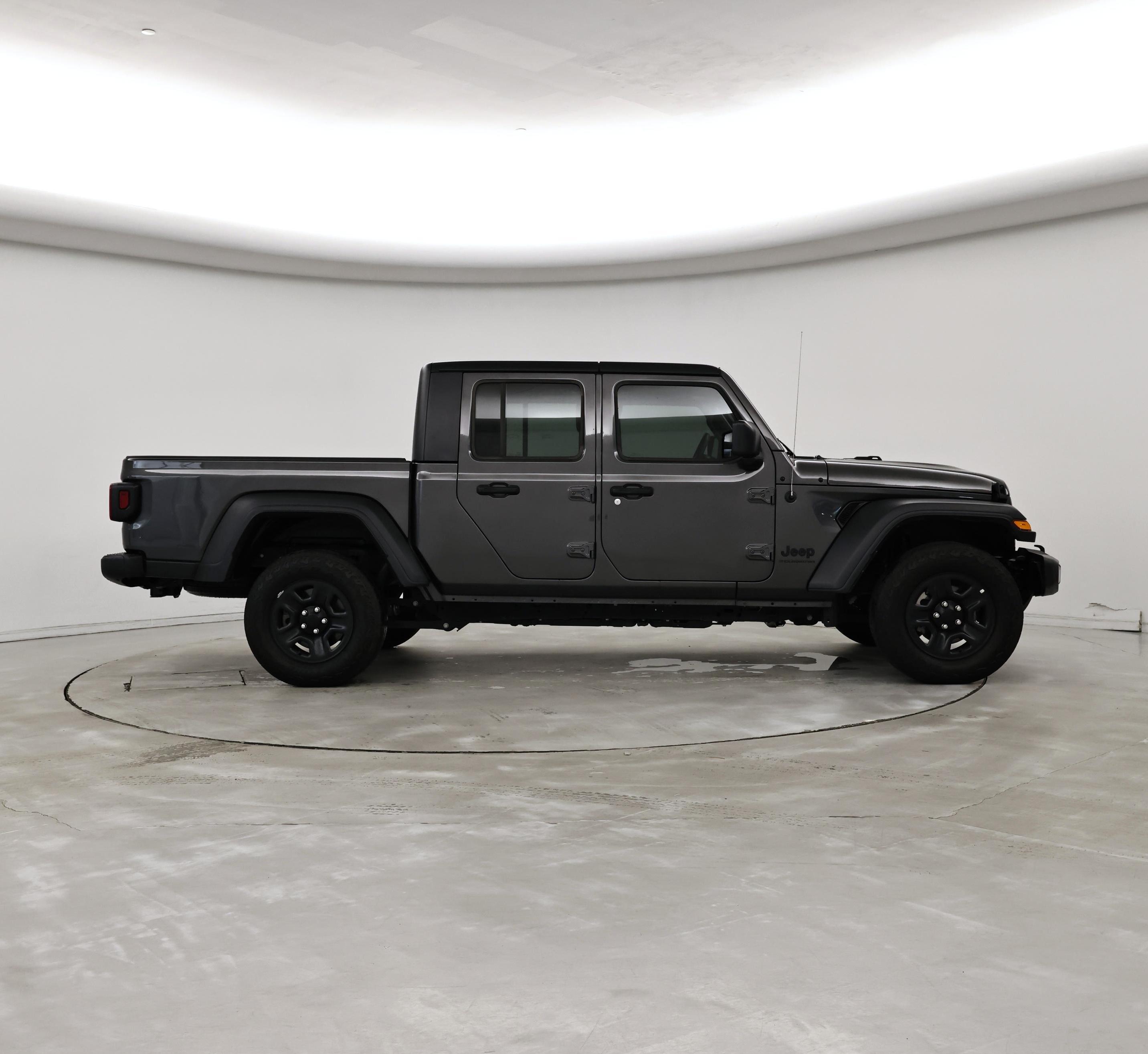 Thumbnail: 2023 Jeep Gladiator - 7