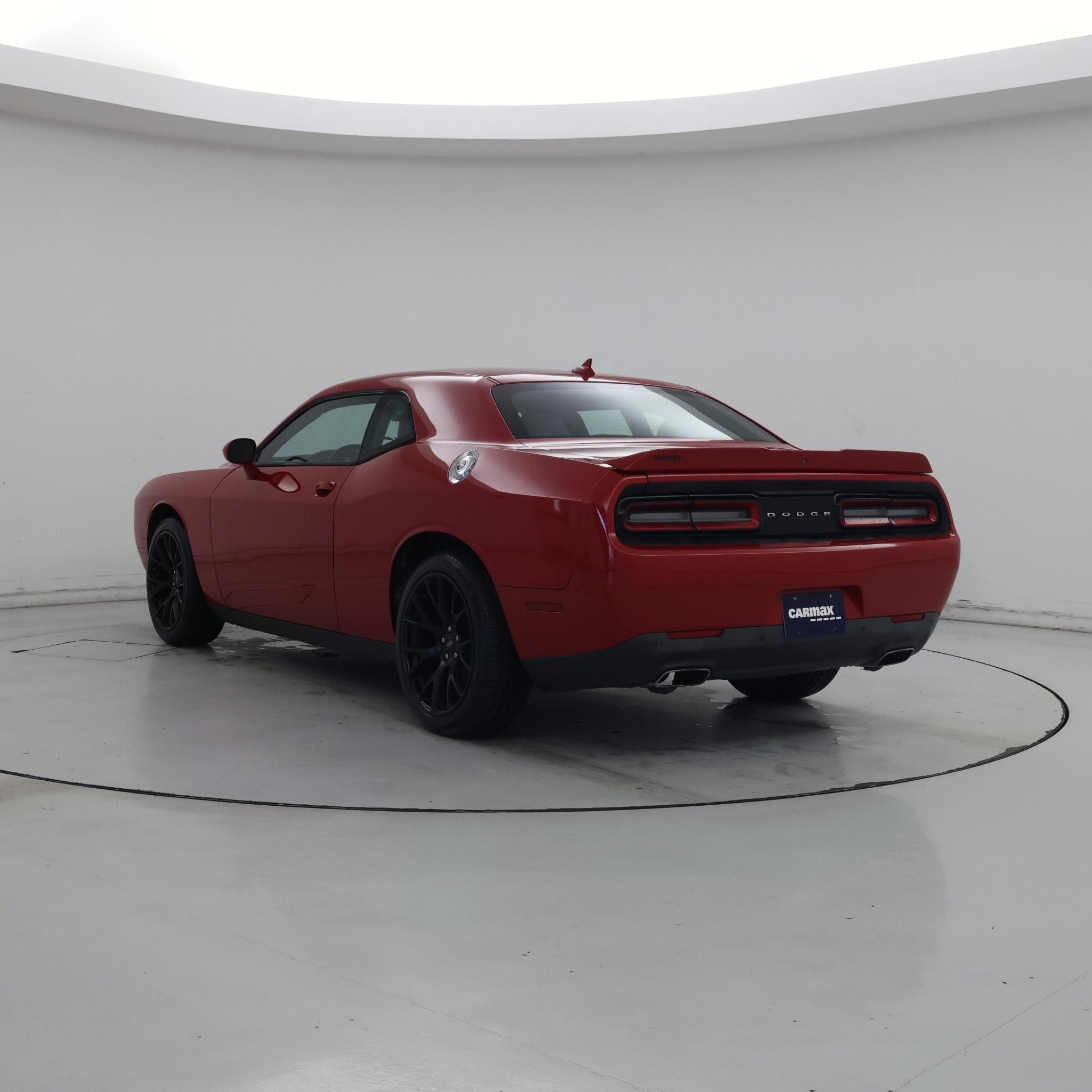 Thumbnail: 2017 Dodge Challenger - 2