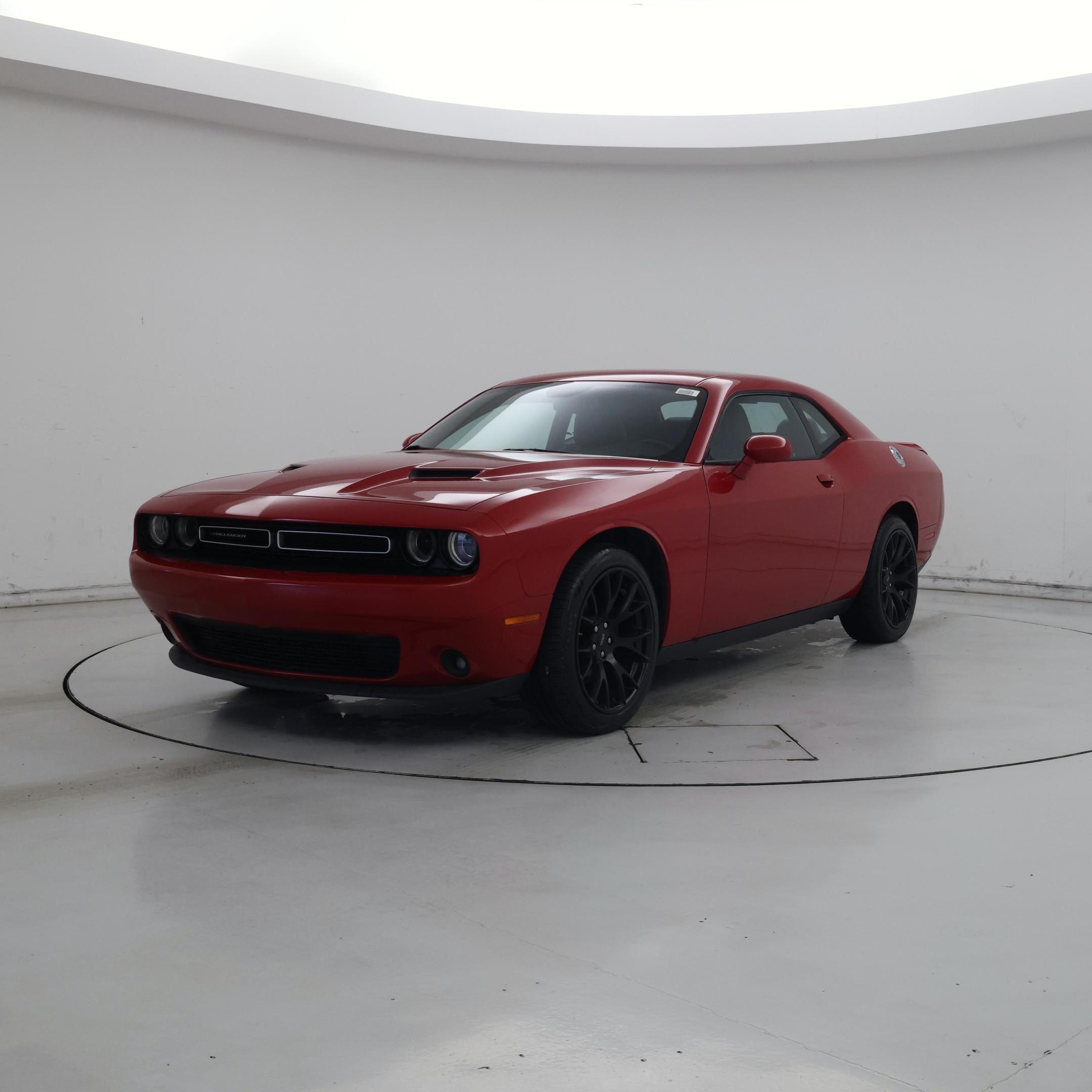 Thumbnail: 2017 Dodge Challenger - 4
