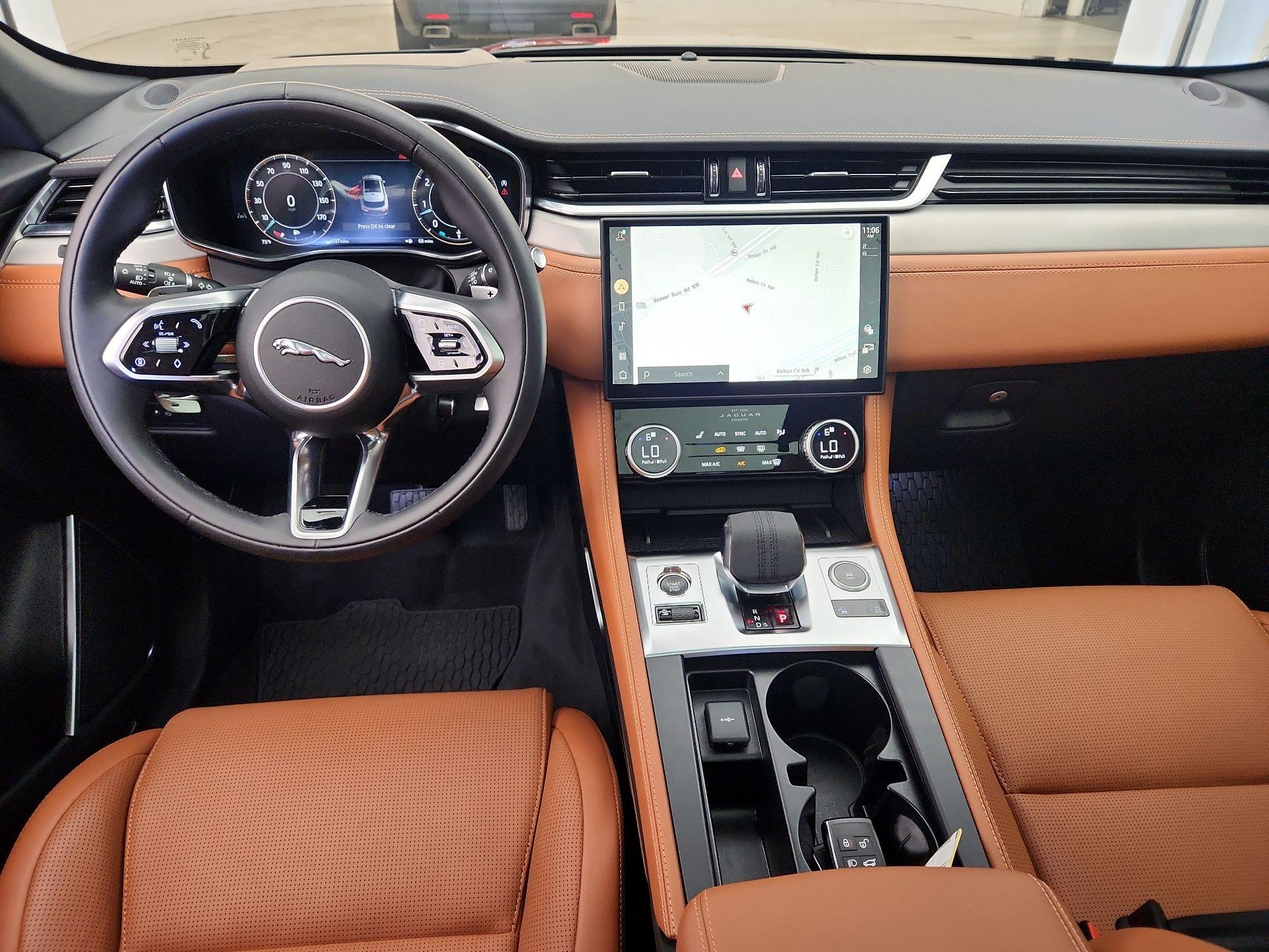 Thumbnail: 2025 Jaguar F-Pace - 9