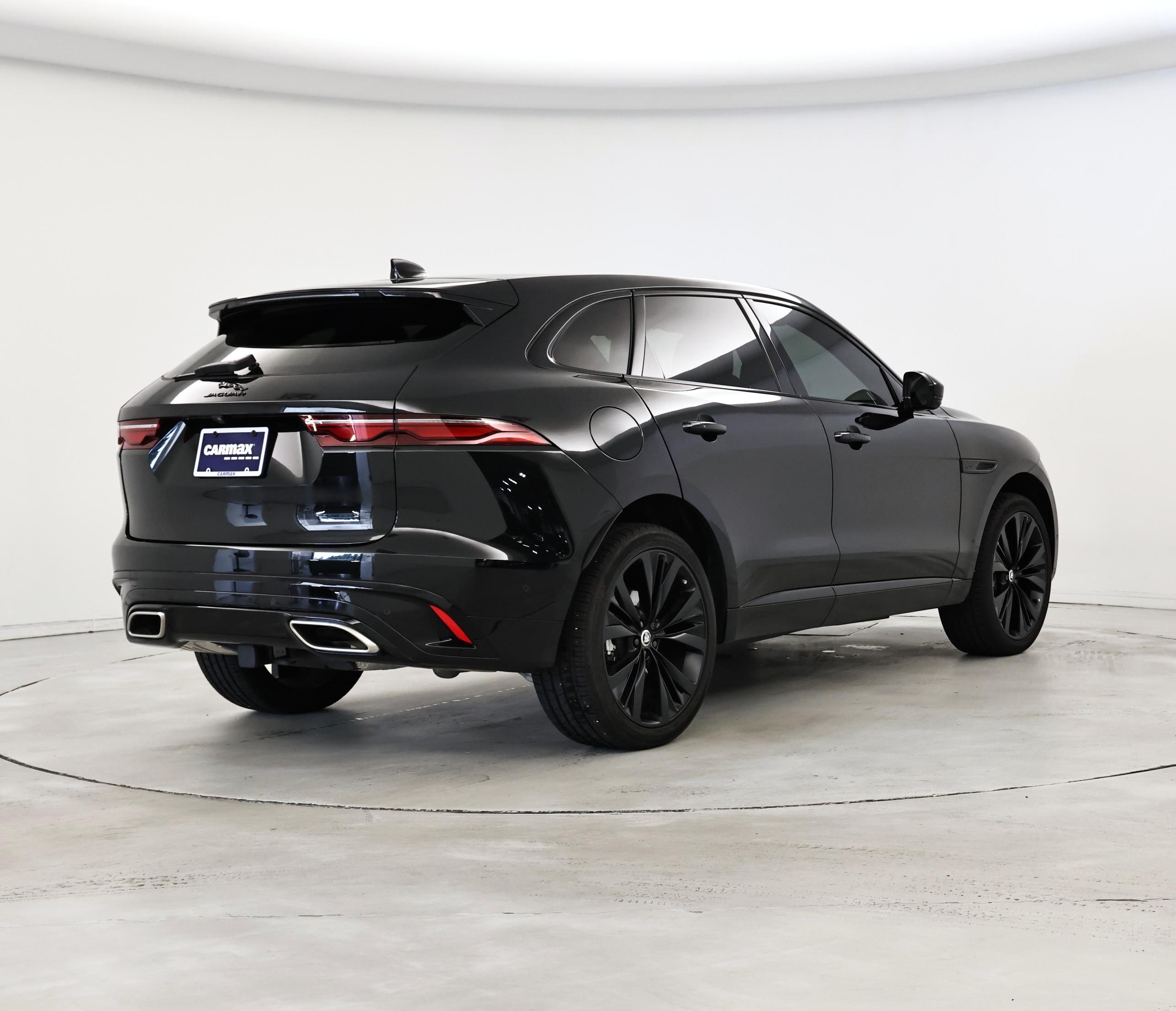 Thumbnail: 2025 Jaguar F-Pace - 8