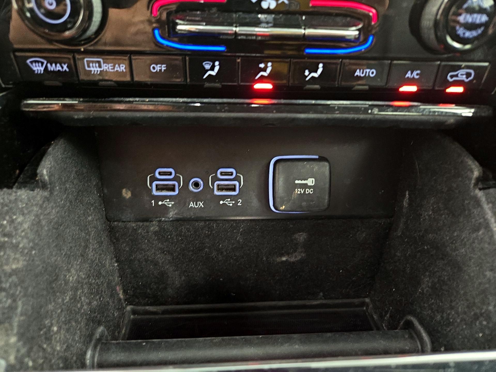 Thumbnail: 2021 Jeep Grand Cherokee L - 18