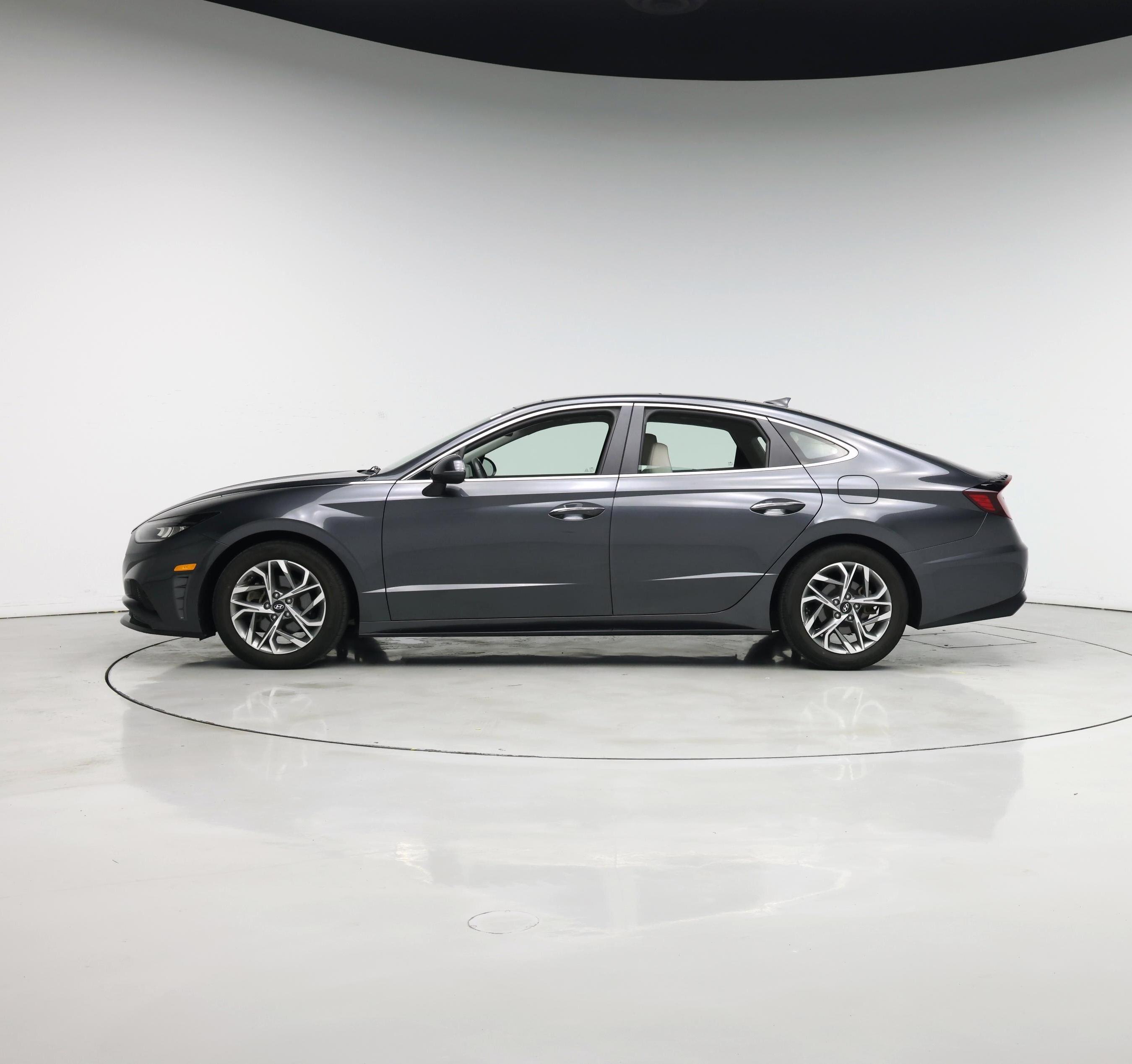 Thumbnail: 2022 Hyundai Sonata - 3