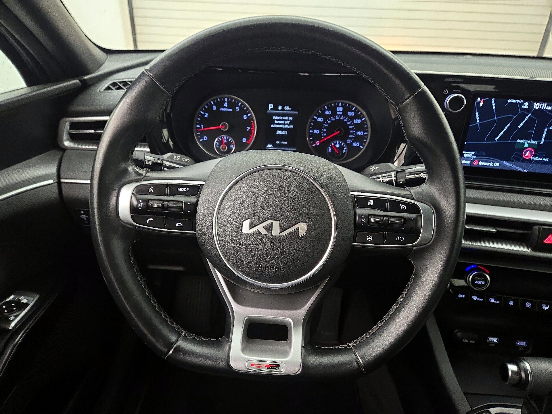 Thumbnail: 2022 Kia K5 - 10