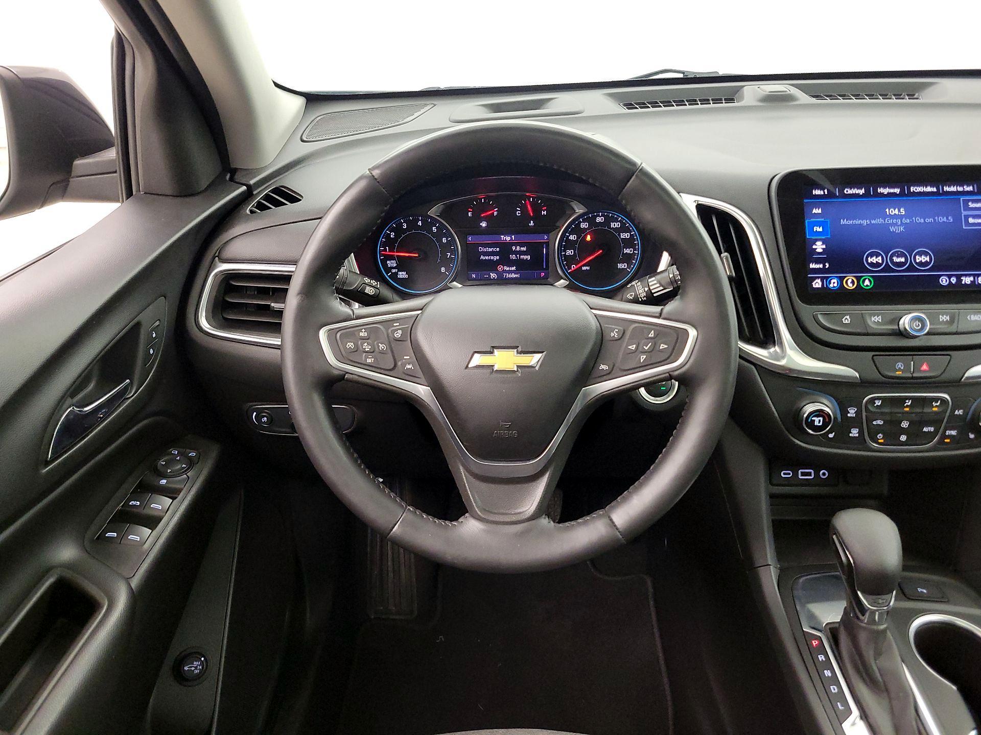 Thumbnail: 2022 Chevrolet Equinox - 10