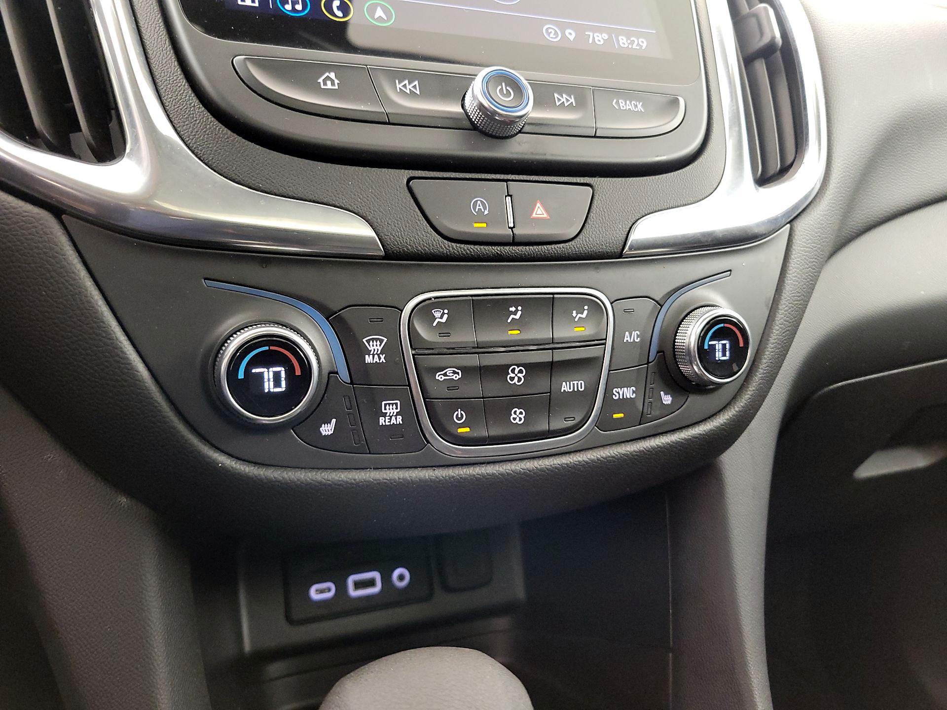 Thumbnail: 2022 Chevrolet Equinox - 17