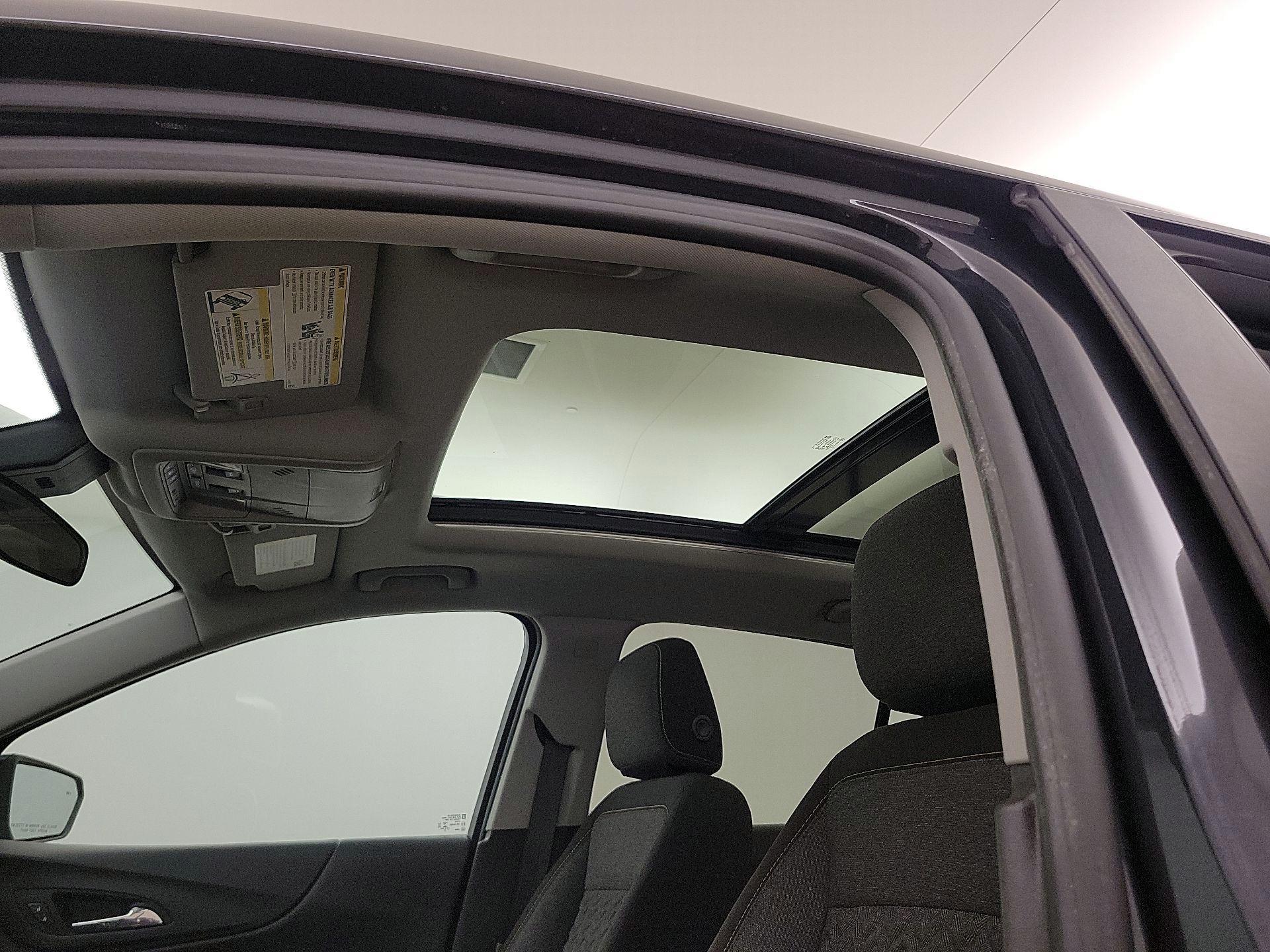 Thumbnail: 2022 Chevrolet Equinox - 20