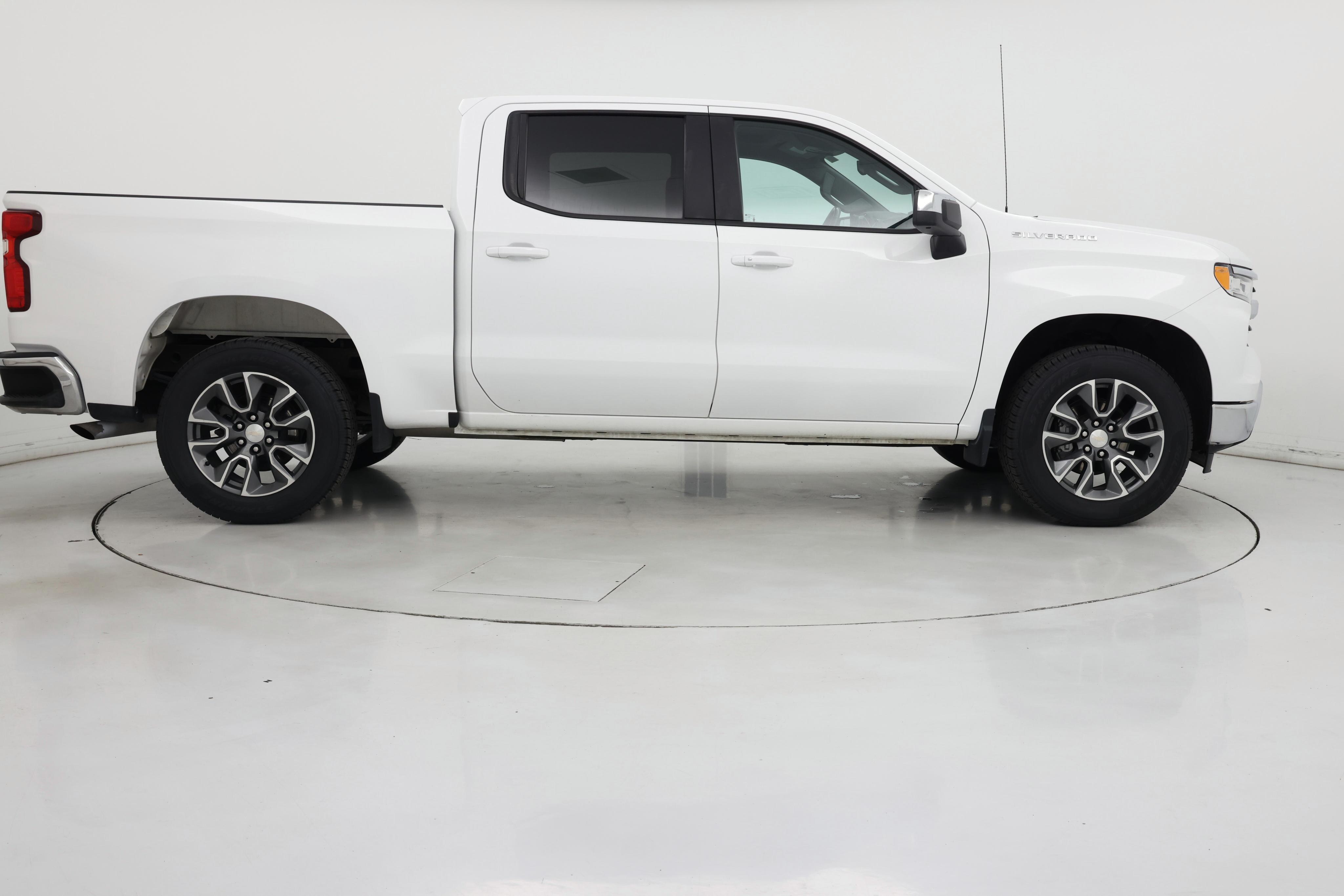Thumbnail: 2022 Chevrolet Silverado 1500 - 7