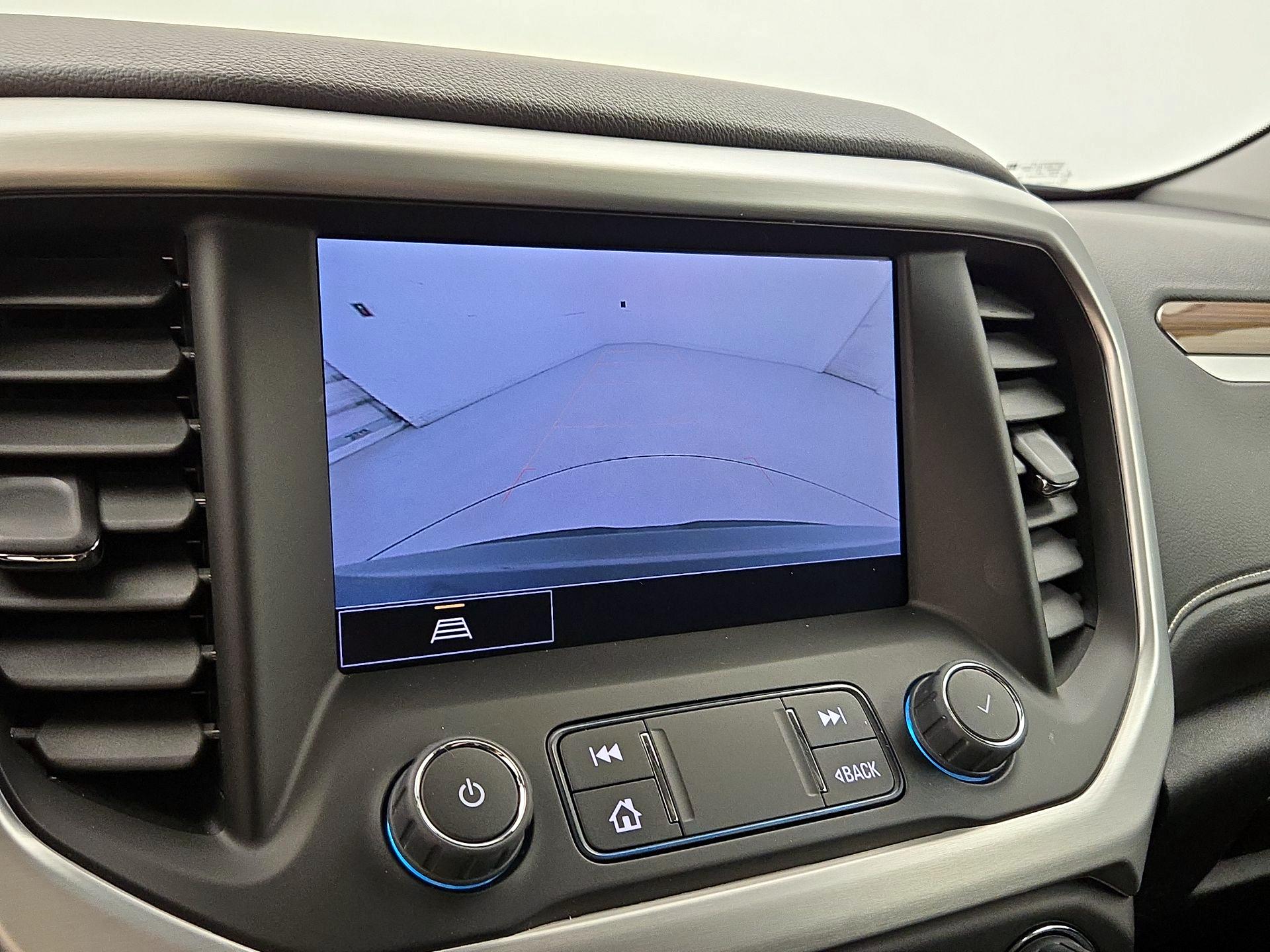 Thumbnail: 2022 GMC Acadia - 15
