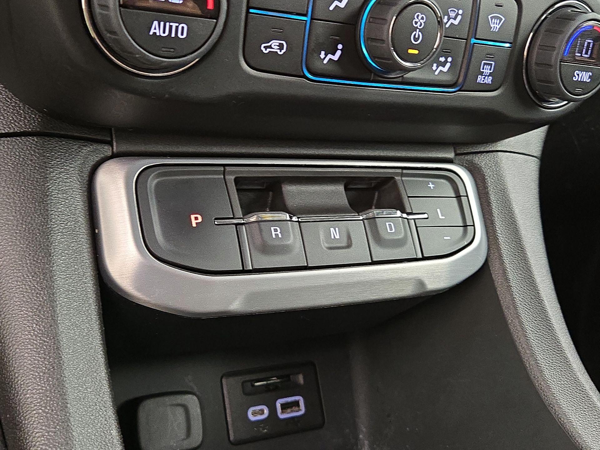 Thumbnail: 2022 GMC Acadia - 18