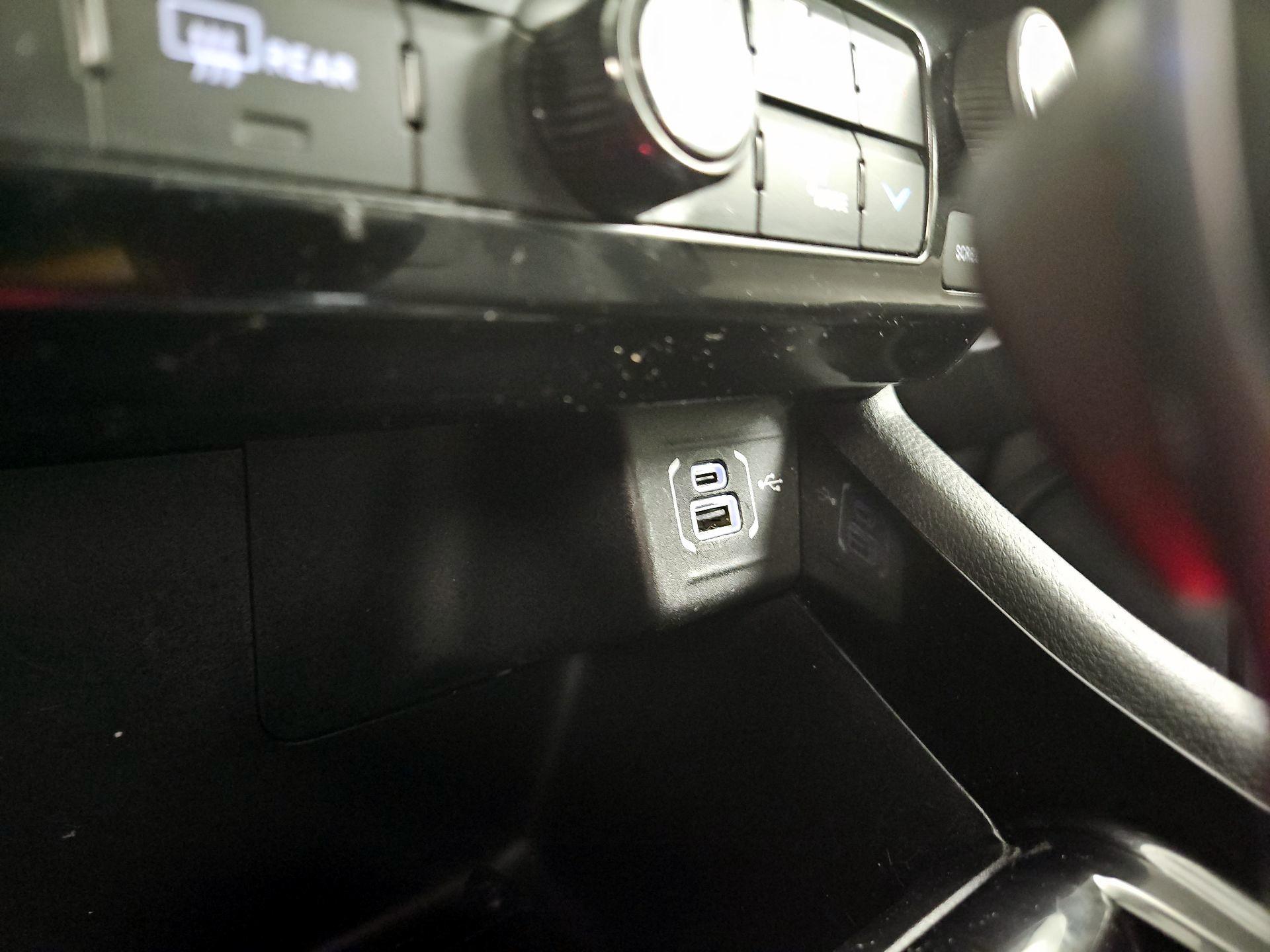 Thumbnail: 2022 Jeep Compass - 19