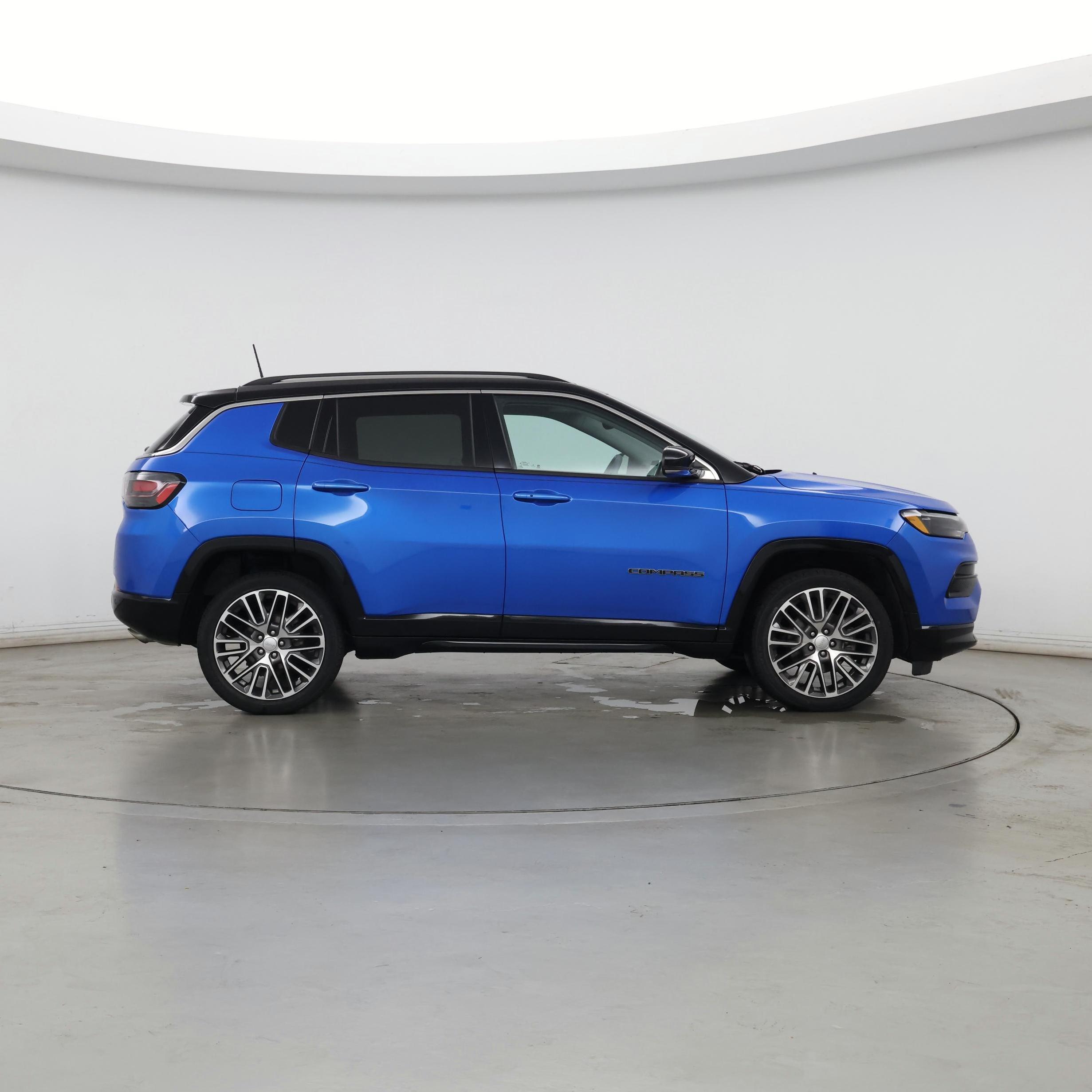 Thumbnail: 2022 Jeep Compass - 7
