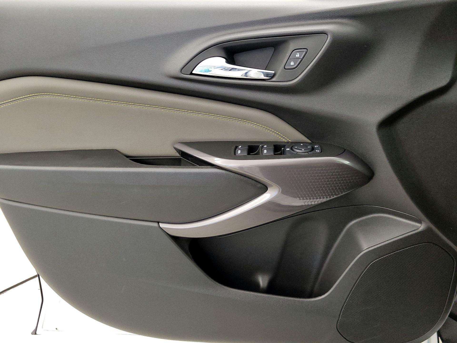 Thumbnail: 2025 Chevrolet Trax - 12