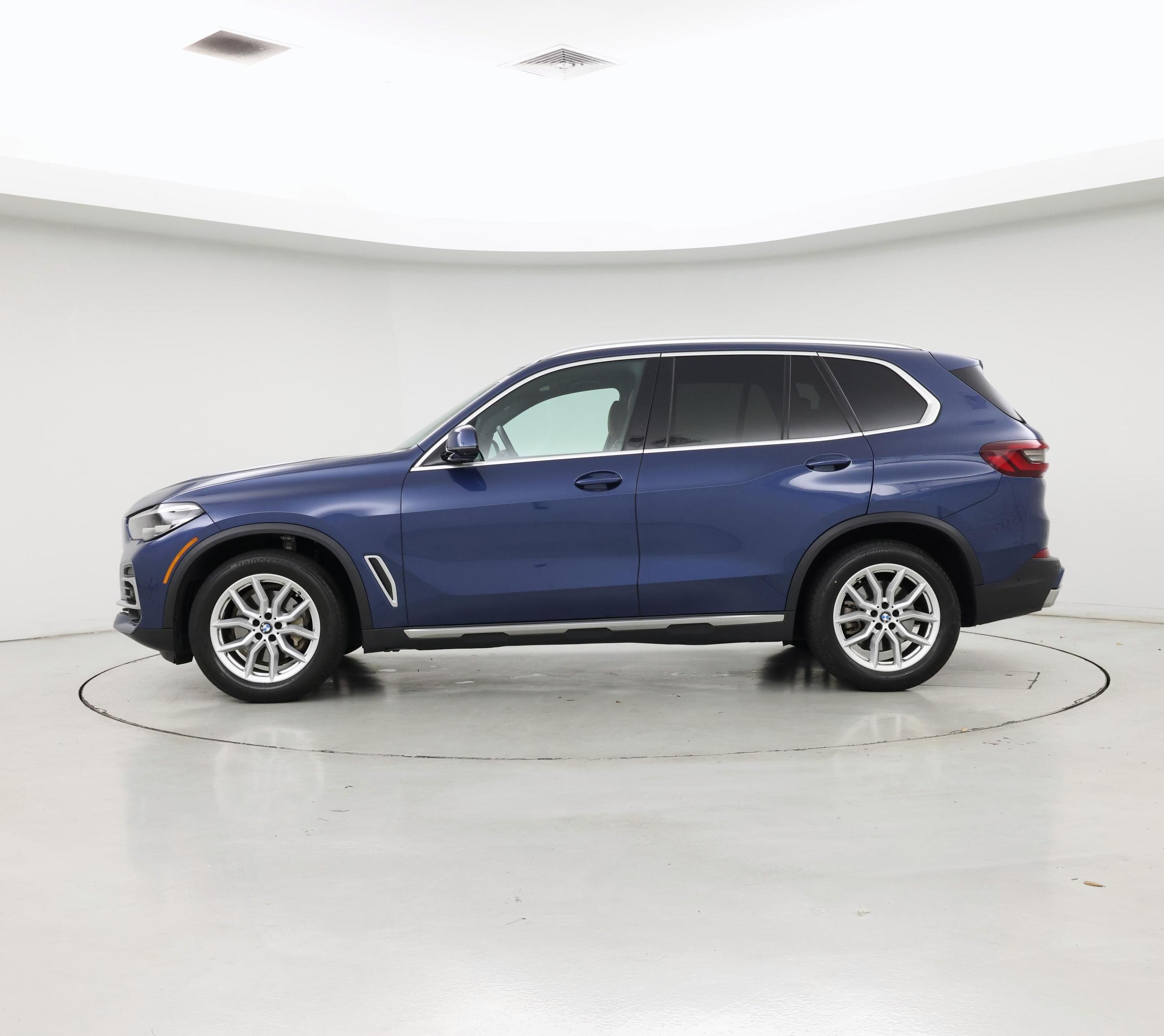 Thumbnail: 2022 BMW X5 - 3