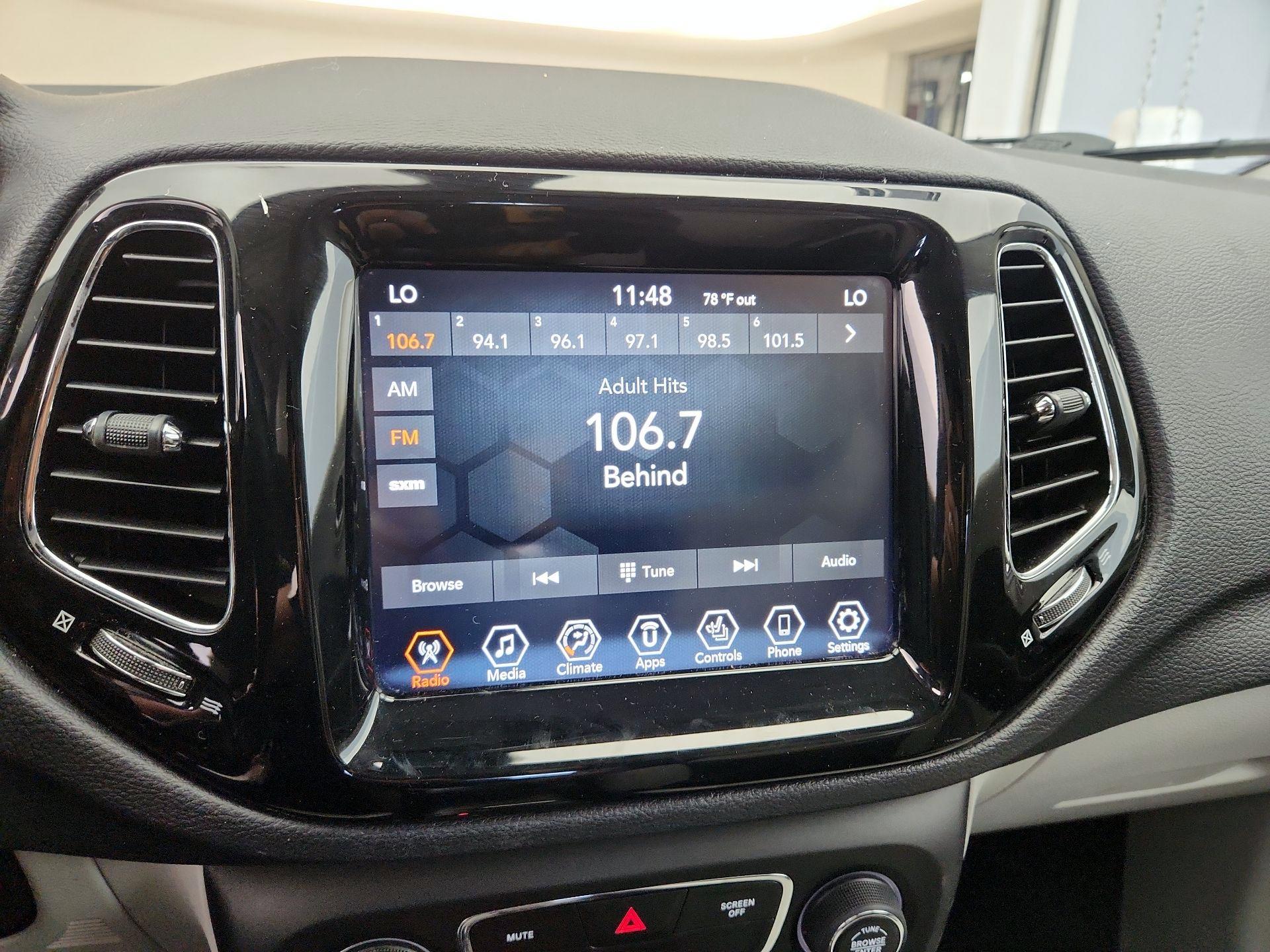 Thumbnail: 2019 Jeep Compass - 15